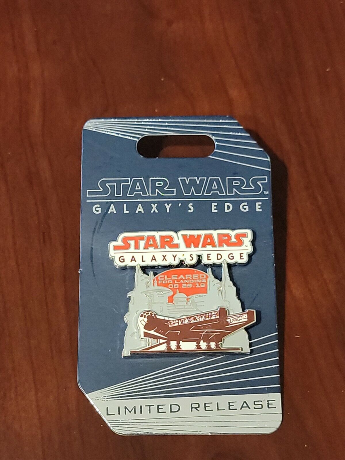 Disney Pin 136253 WDW - Galaxy's Edge Opening Day Star Wars LR