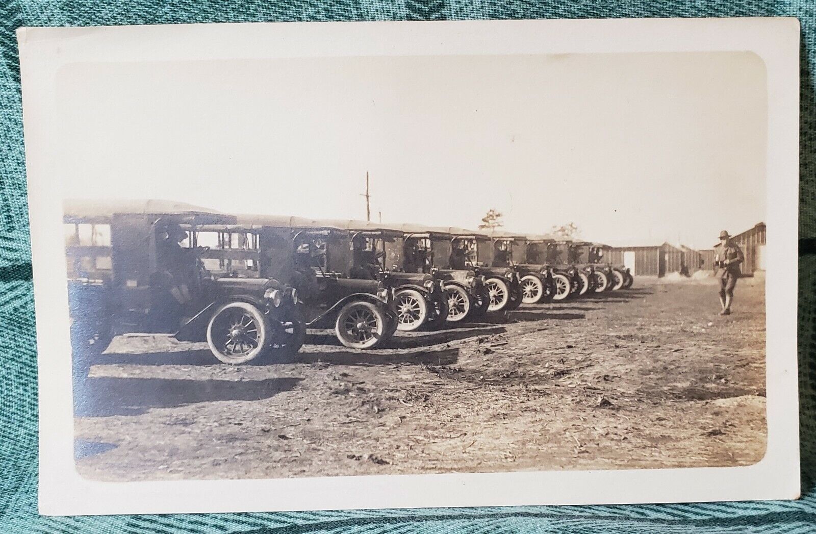 1914-1918 Military Vehicles Trucks SOLDIER Picture Photo 3.50\