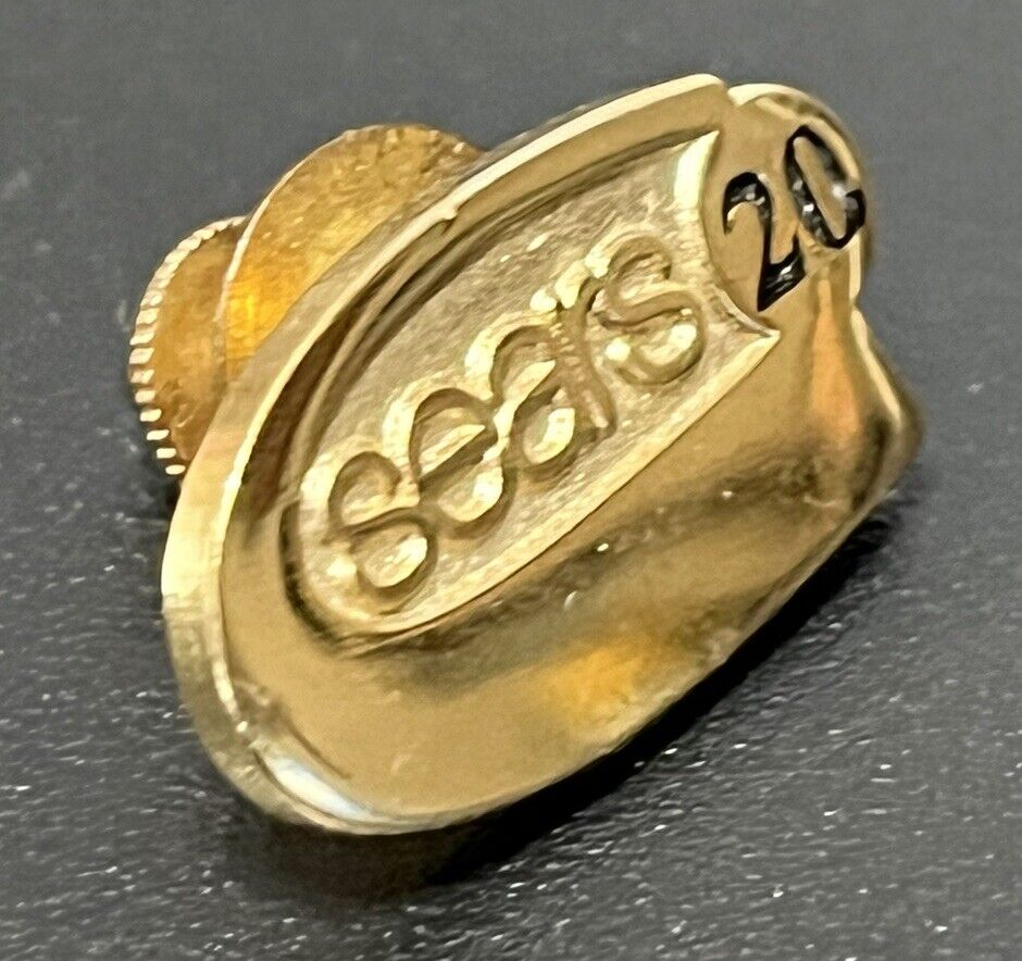Sears Roebuck & Company 20 Year Service Anniversary Award Employee Pin Gold Tone