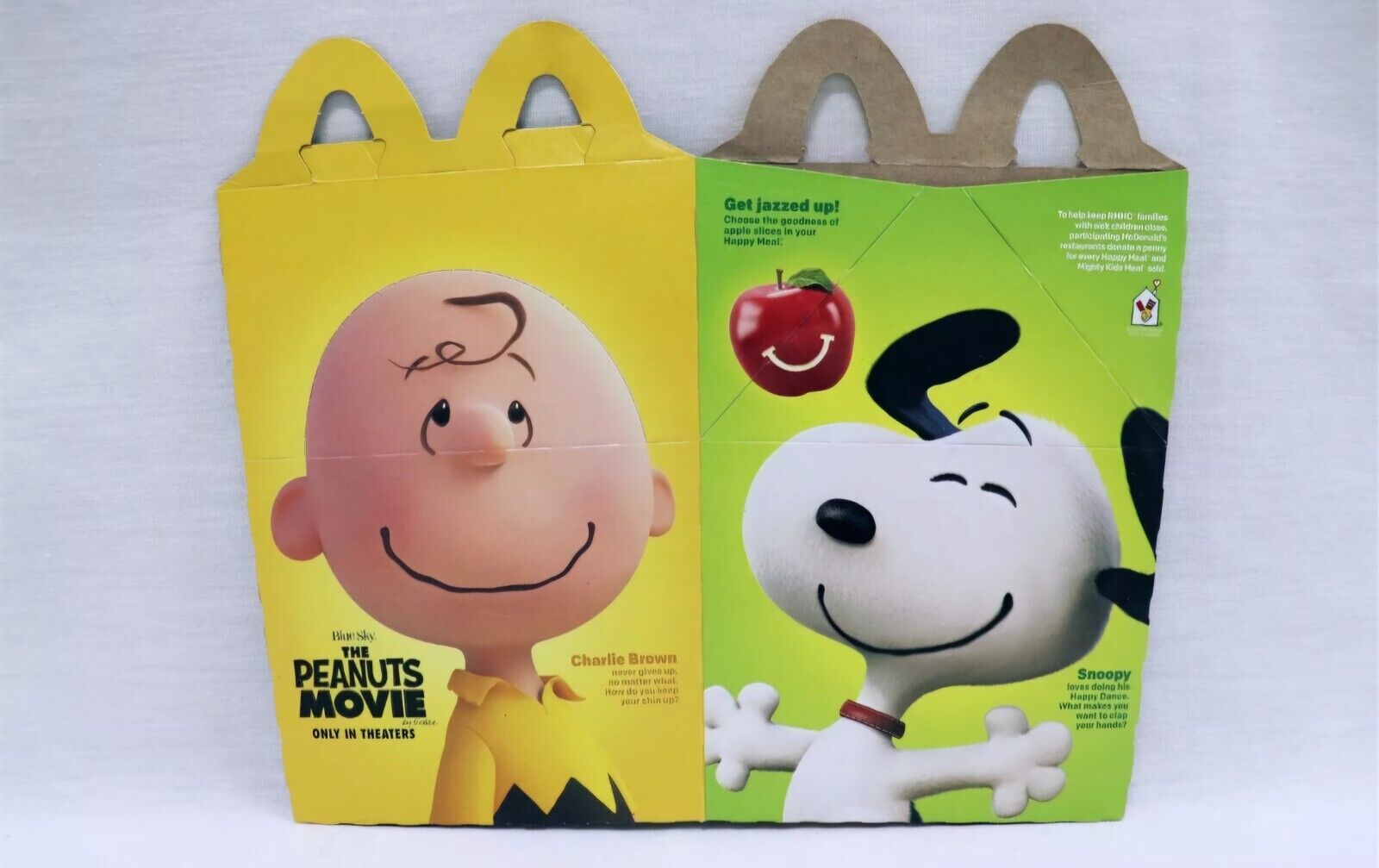 ORIGINAL Vintage 2015 McDonald\'s Peanuts Happy Meal Box Charlie Brown Snoopy