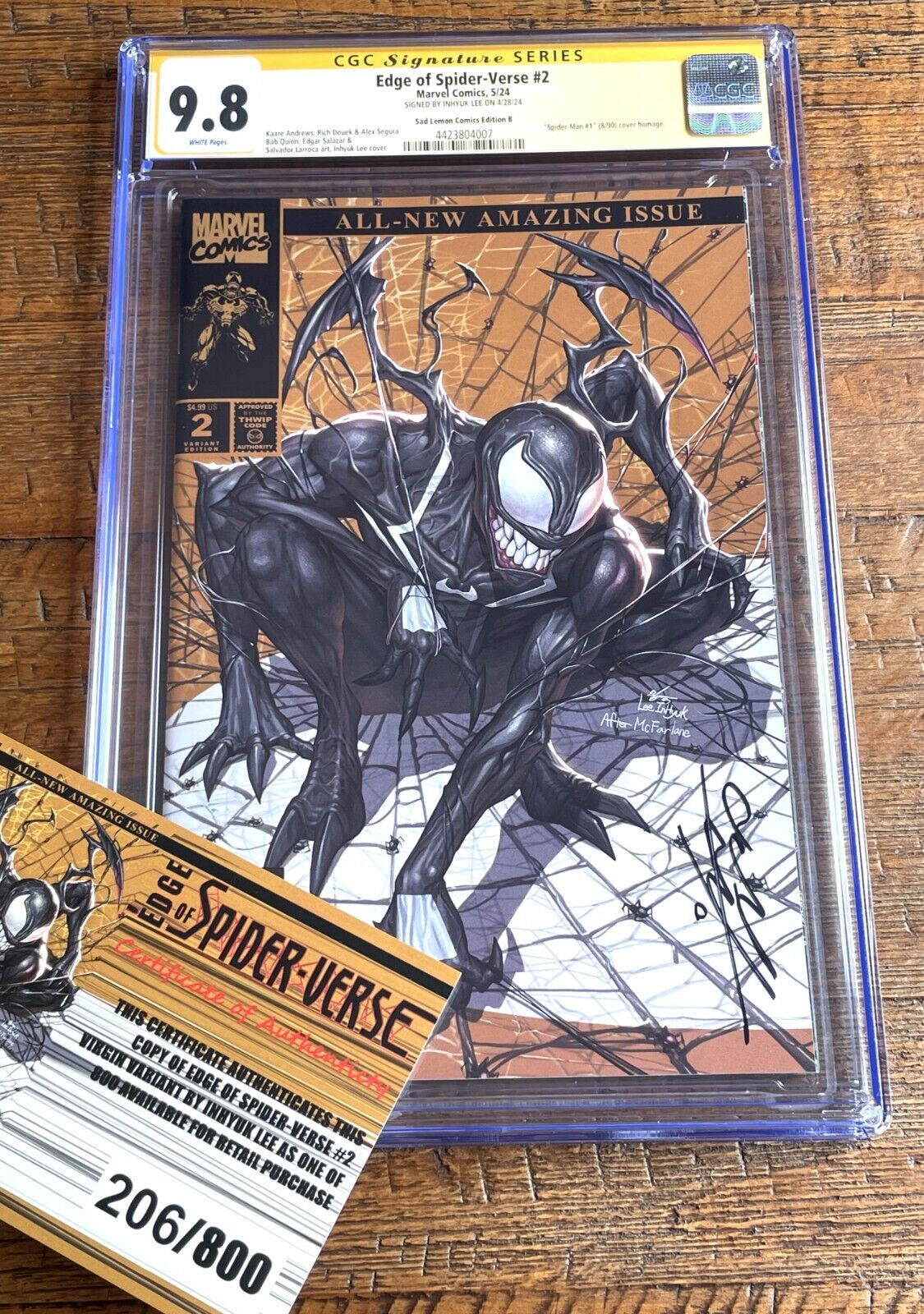 EDGE OF SPIDER-VERSE #2 CGC SS 9.8 INHYUK LEE SIGNED GOLD VARIANT-B SPOOKY-MAN