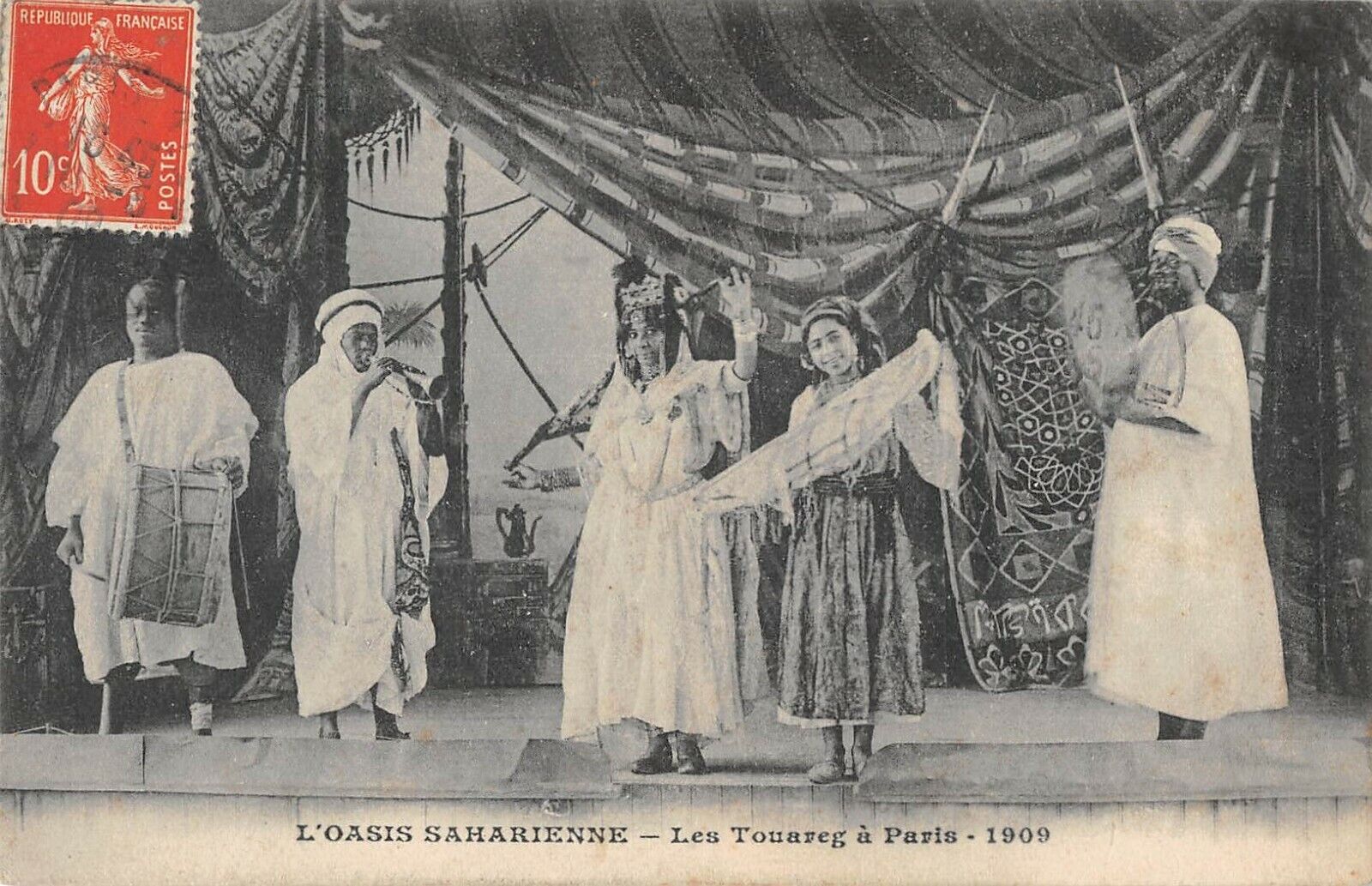 CPA 75 PARIS THE SAHARIENNE OASIS LES TOUAREG A PARIS 1909