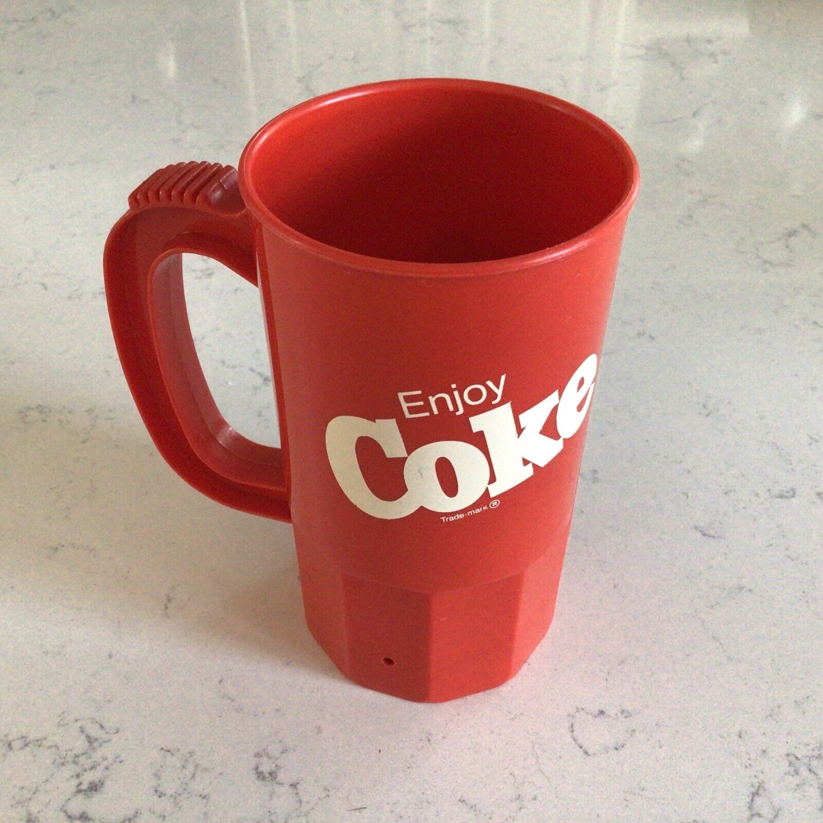Vintage Enjoy Coke Red Super 12 Ounce Plastic Mug With Handle USA