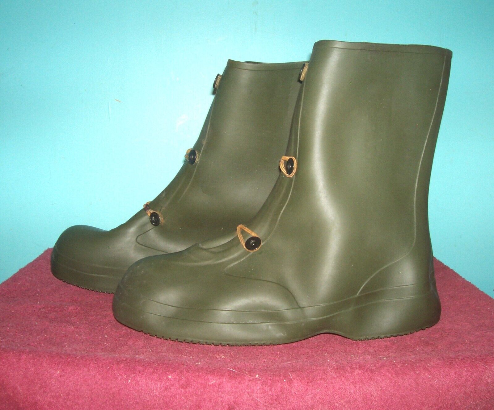 MILITARY KCA WATERPROOF GREEN RUBBER BOOTS SZ. 13 UNISSUED  OVERSHOES