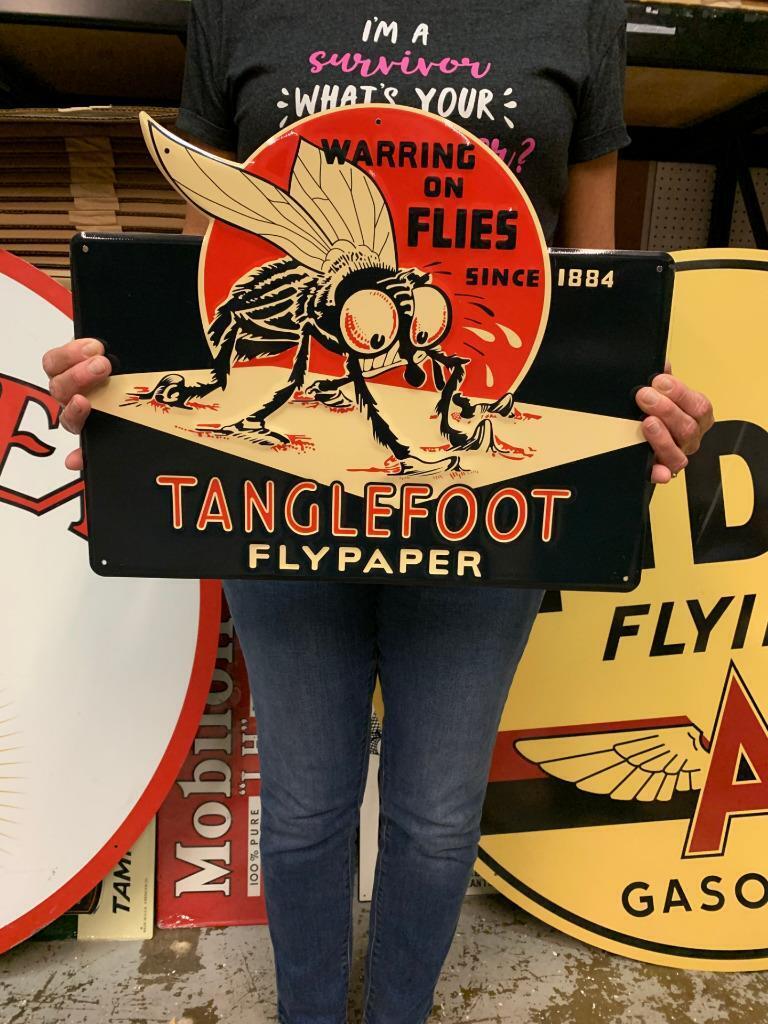 Antique Vintage Old Style Metal Sign Tangle Foot Flypaper Made in USA