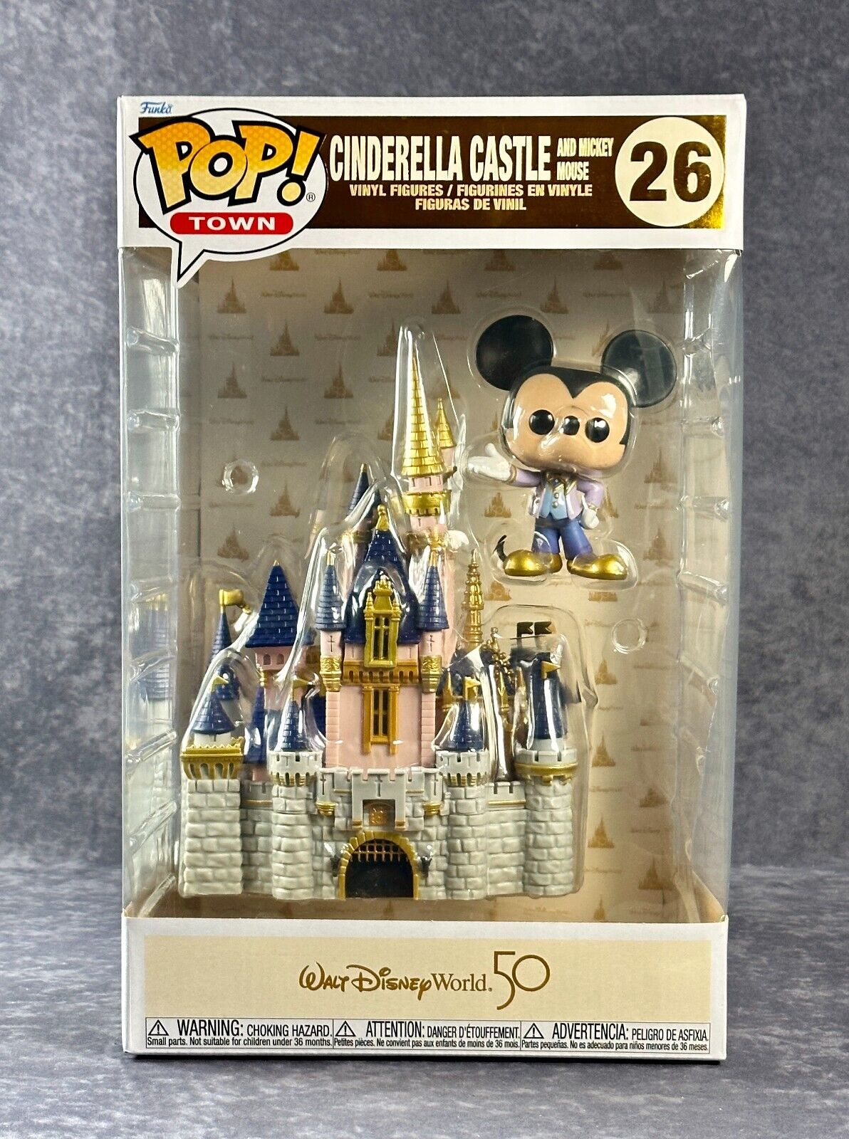 Funko Pop Town: Disney - Cinderella Castle and Mickey Mouse #26
