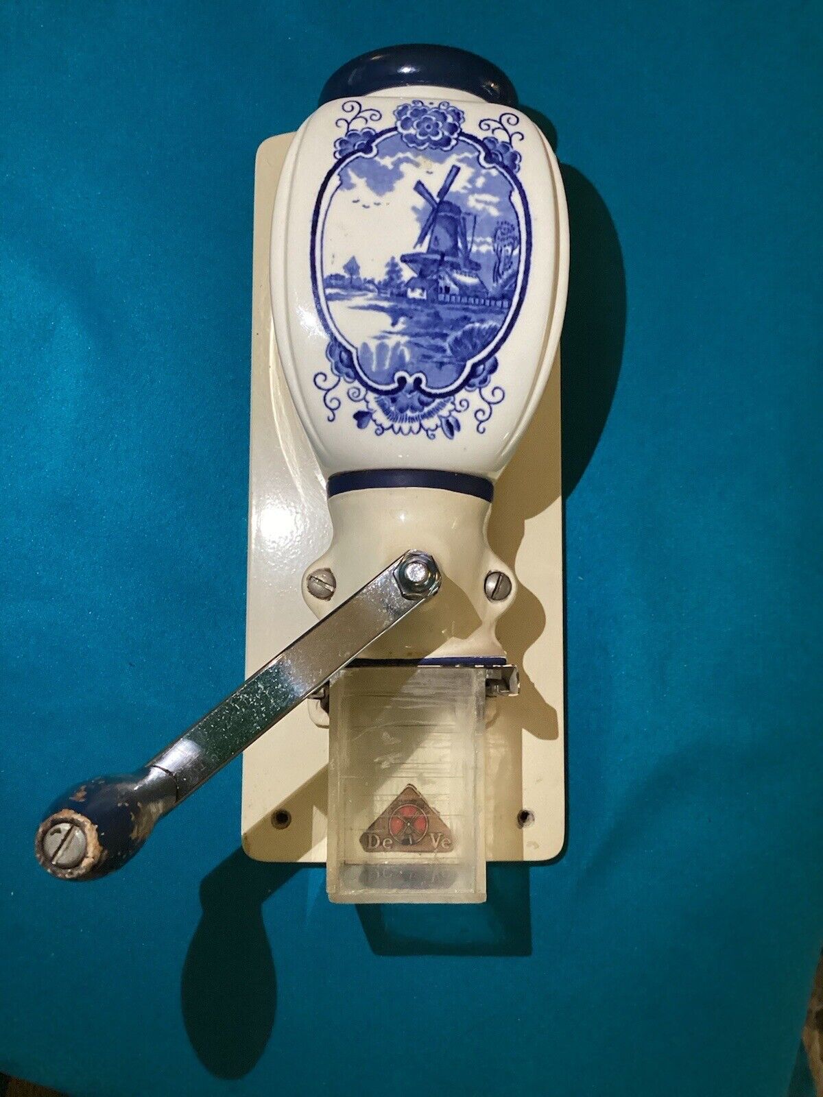 Vintage DeVe Coffee Grinder Ceramic Wall Hung Blue Delft Holland Windmill *Read*
