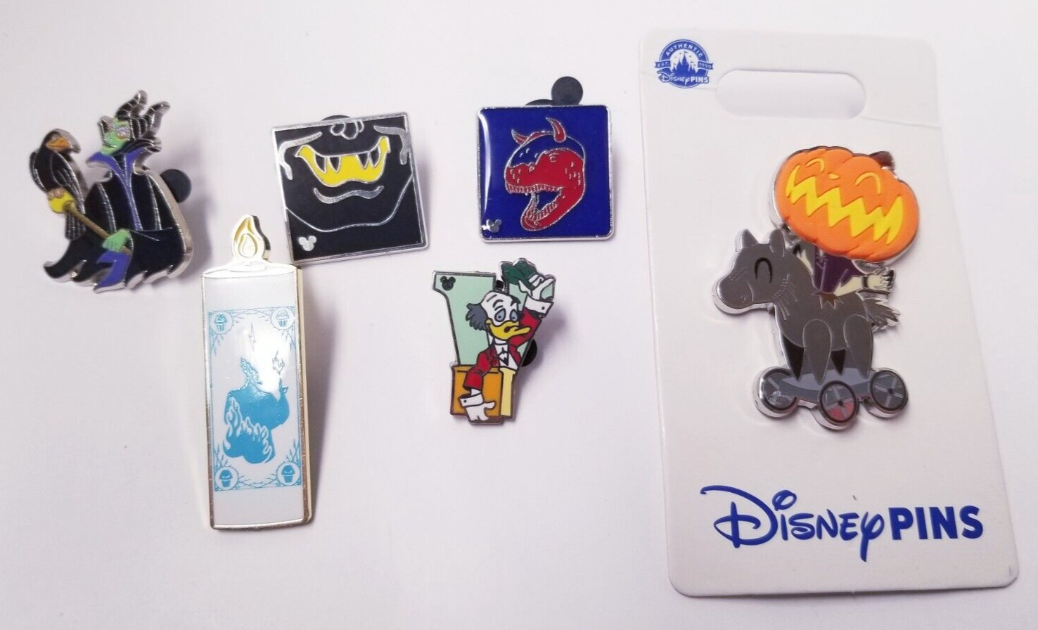 Set of 6 Disney Villains Pins