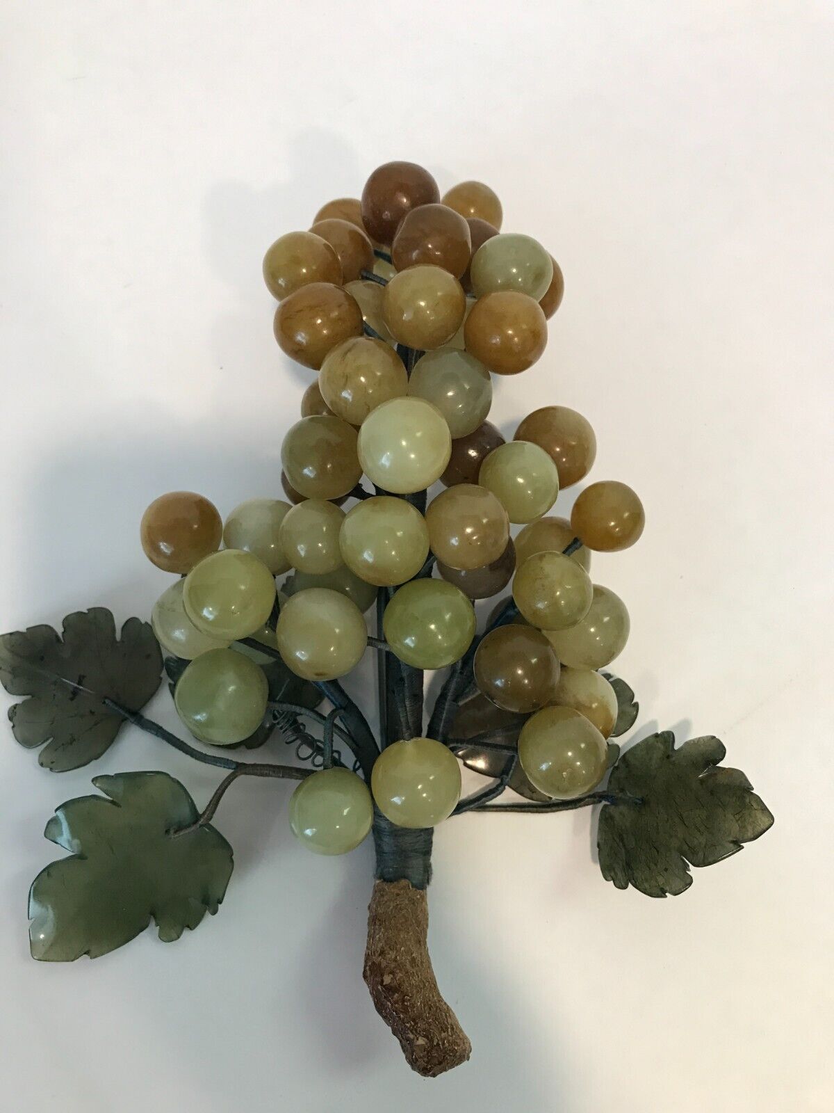 Jade Alabaster Stone Marble Onyx Grape Cluster with 5 Stone Leaves