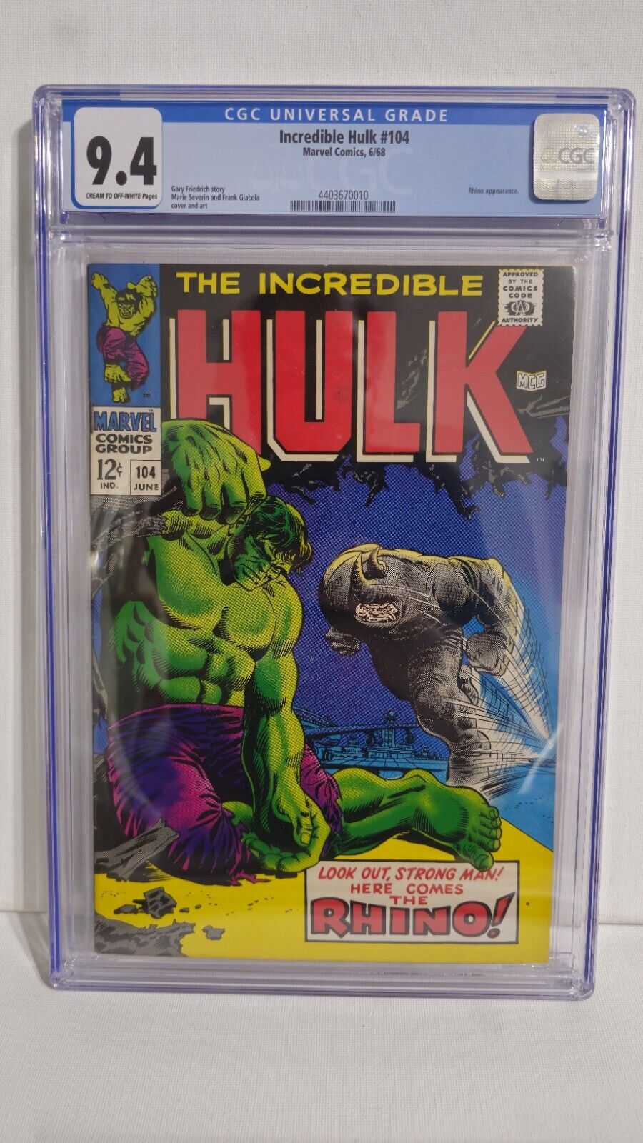 INCREDIBLE HULK #104 CGC 9.4 Cr/Ow Pages RHINO MARIE SEVERIN FRANK GIACOIA