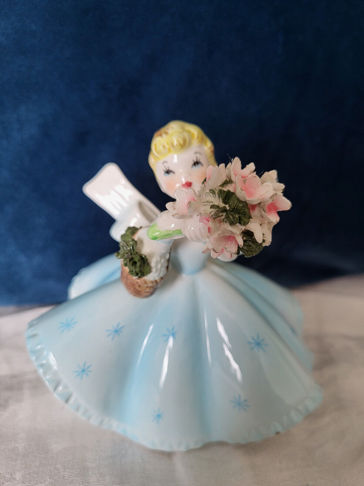 Vintage Lefton #1450B Bow Girl with Blue Dress Holding Bouquet Japan *flaw*