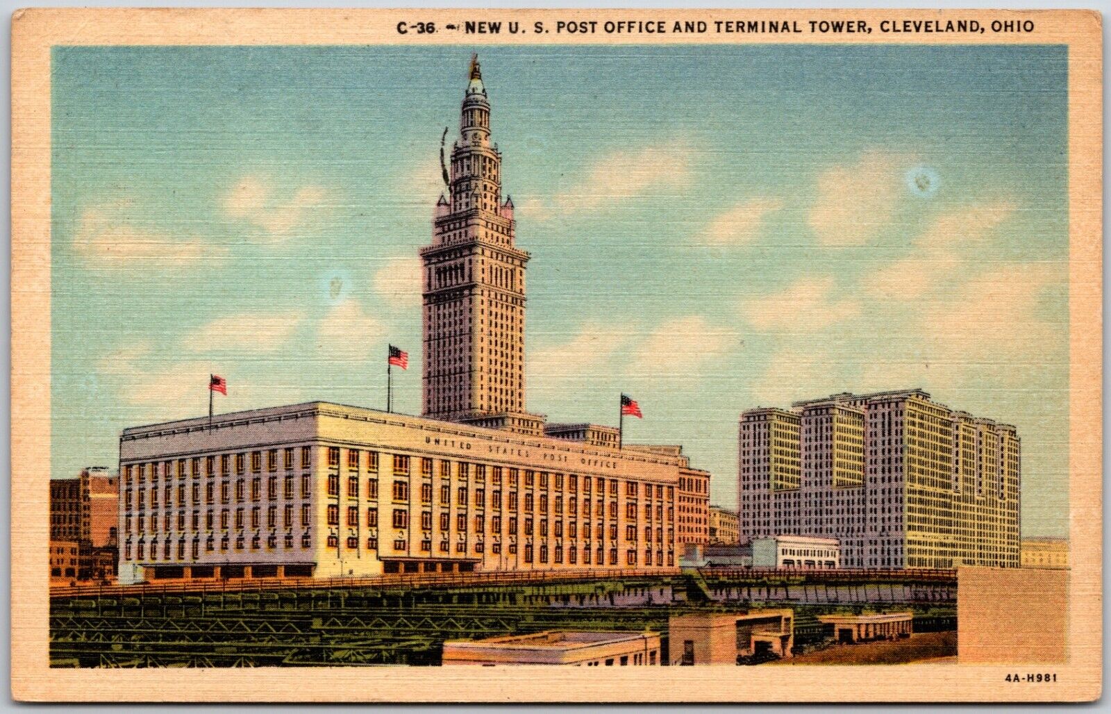 New U. S. Post Office and Terminal Tower, Cleveland, Ohio - Postcard