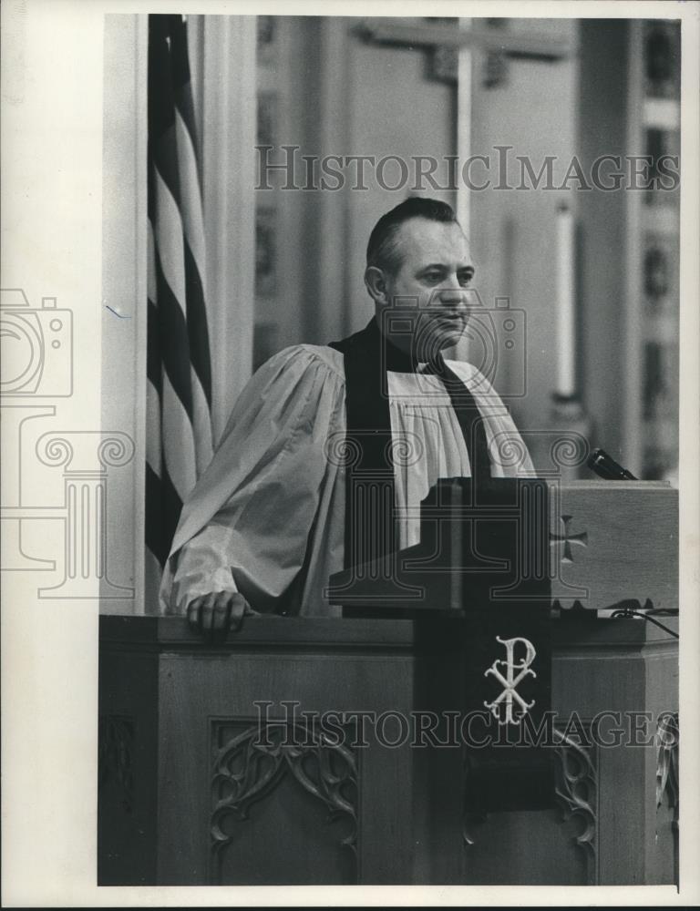 1974 Press Photo Reverend John Tietjen Concordia Seminary president, Wisconsin