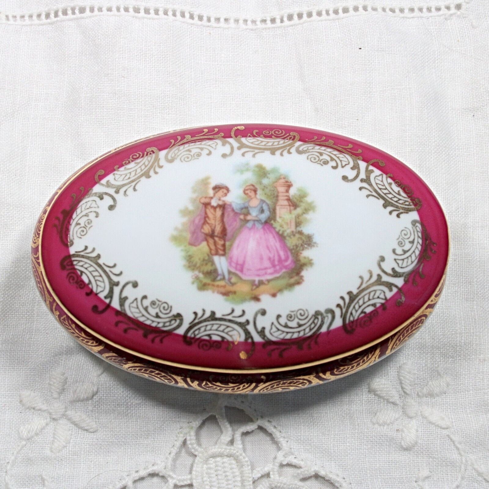 Vintage Feuillade Limoges Fragonard Courting Couple Jewelry Trinket Box Red Gold