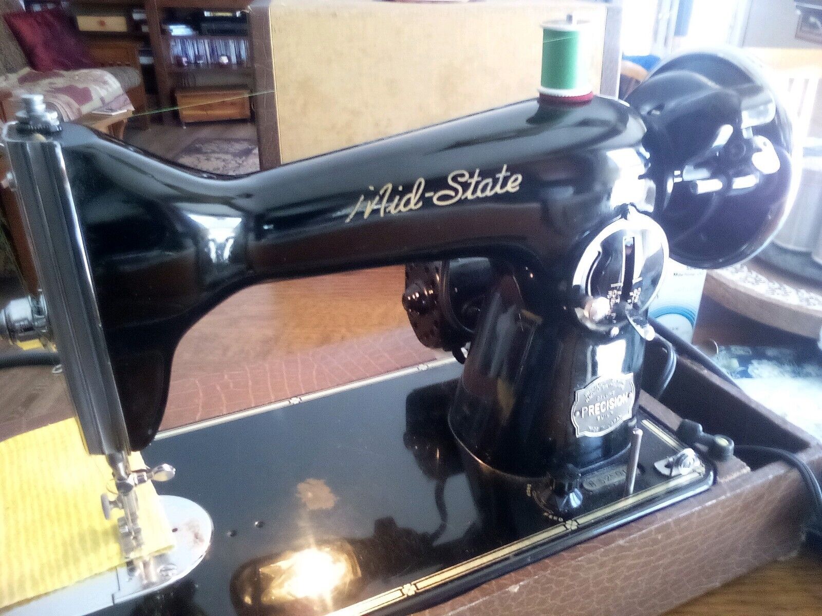 Vintage Mid State Sewing Machine,Made In Japan,Singer 15 Clone
