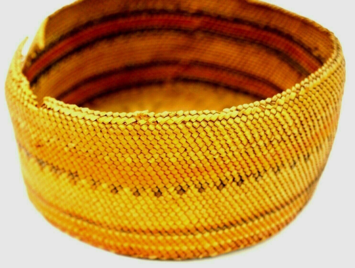 Antique Fine Native American Makah/Nootka  woven basket  6.5\