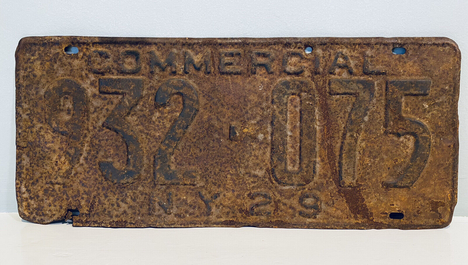 1929 New York License Plate Garage Decor Rusty Commercial Truck 932-075 NRP