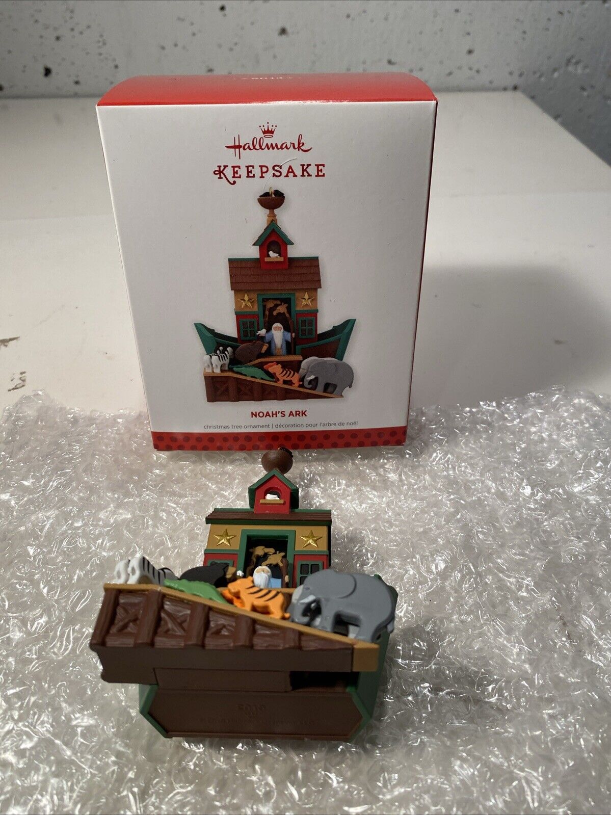 Hallmark Keepsake Noah\'s Ark Christmas Ornament Year 2013 Tracy Larsen With Box