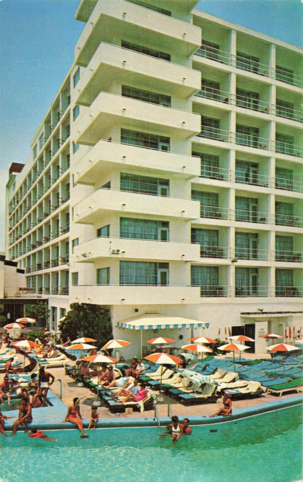Miami Beach Florida, Hotel Lucerne Advertising Pool Umbrellas, Vintage Postcard