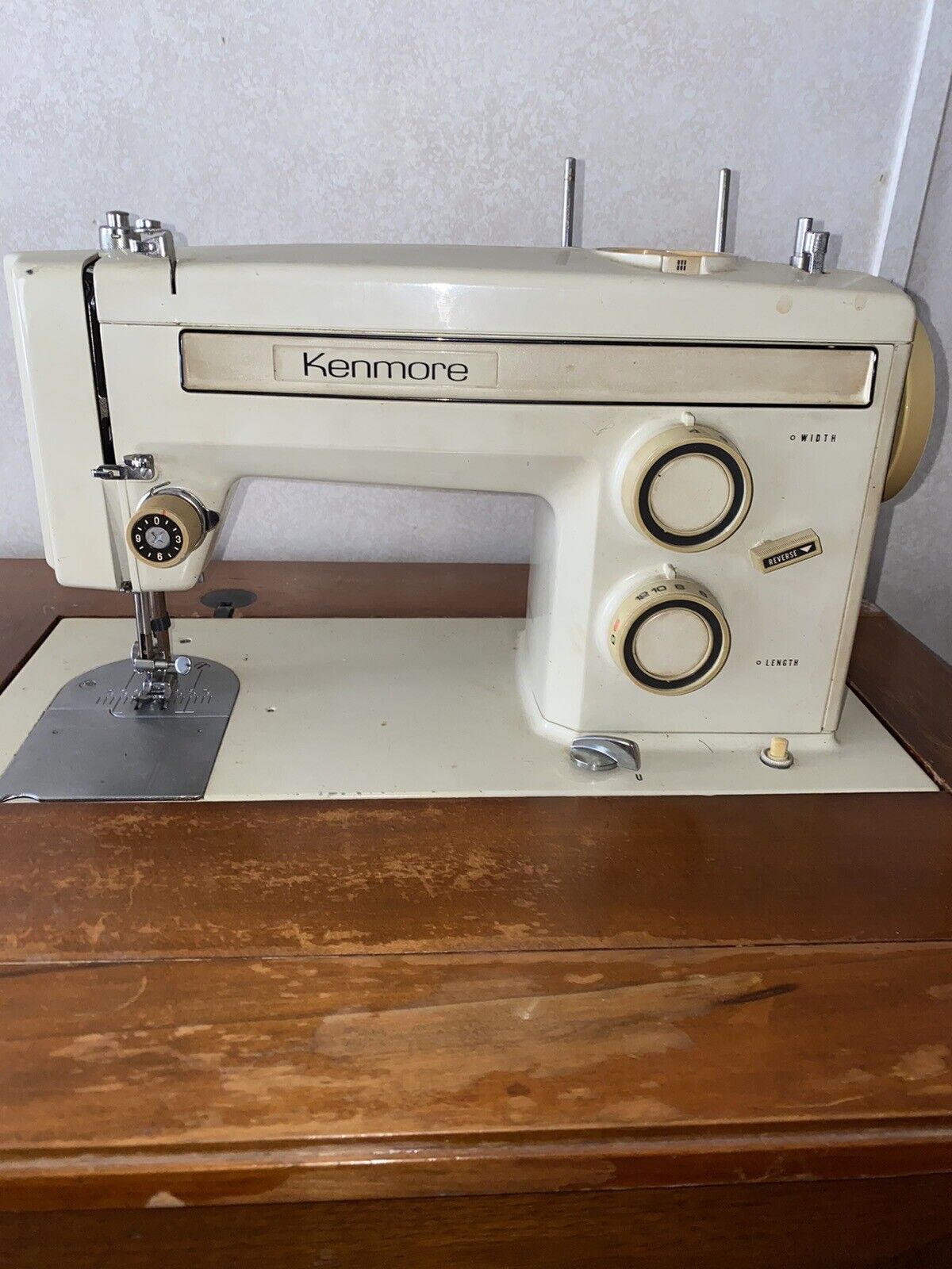 1970s Kenmore Sewing Machine & Table