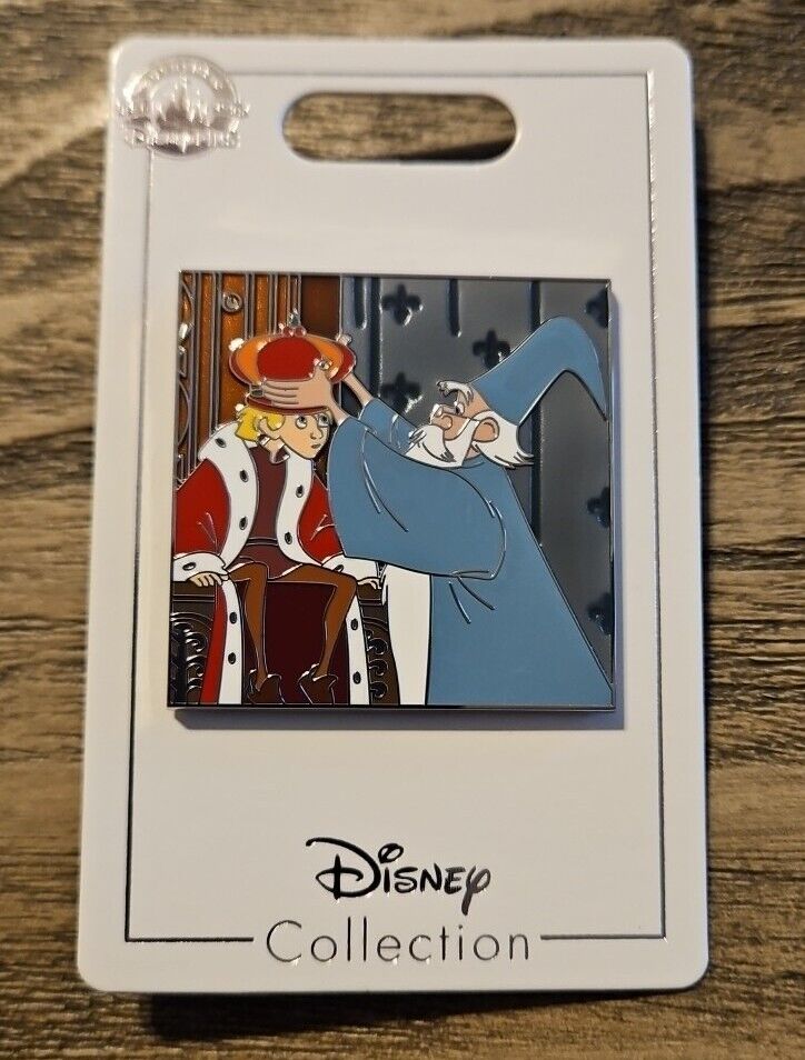 DISNEY Parks PIN TRADING - MERLIN and WART - NEW