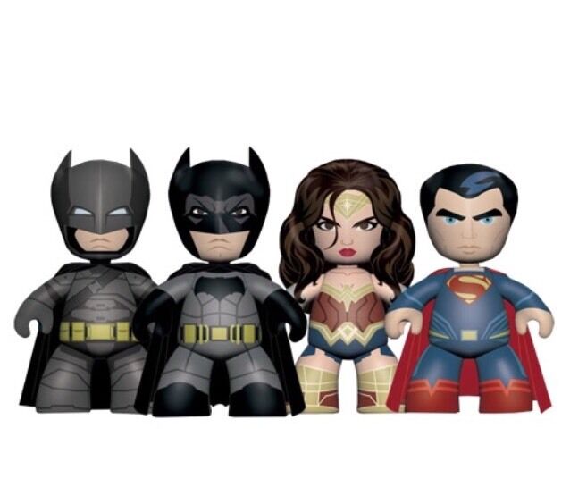 Batman Superman Wonder Woman Mini Figurines Set