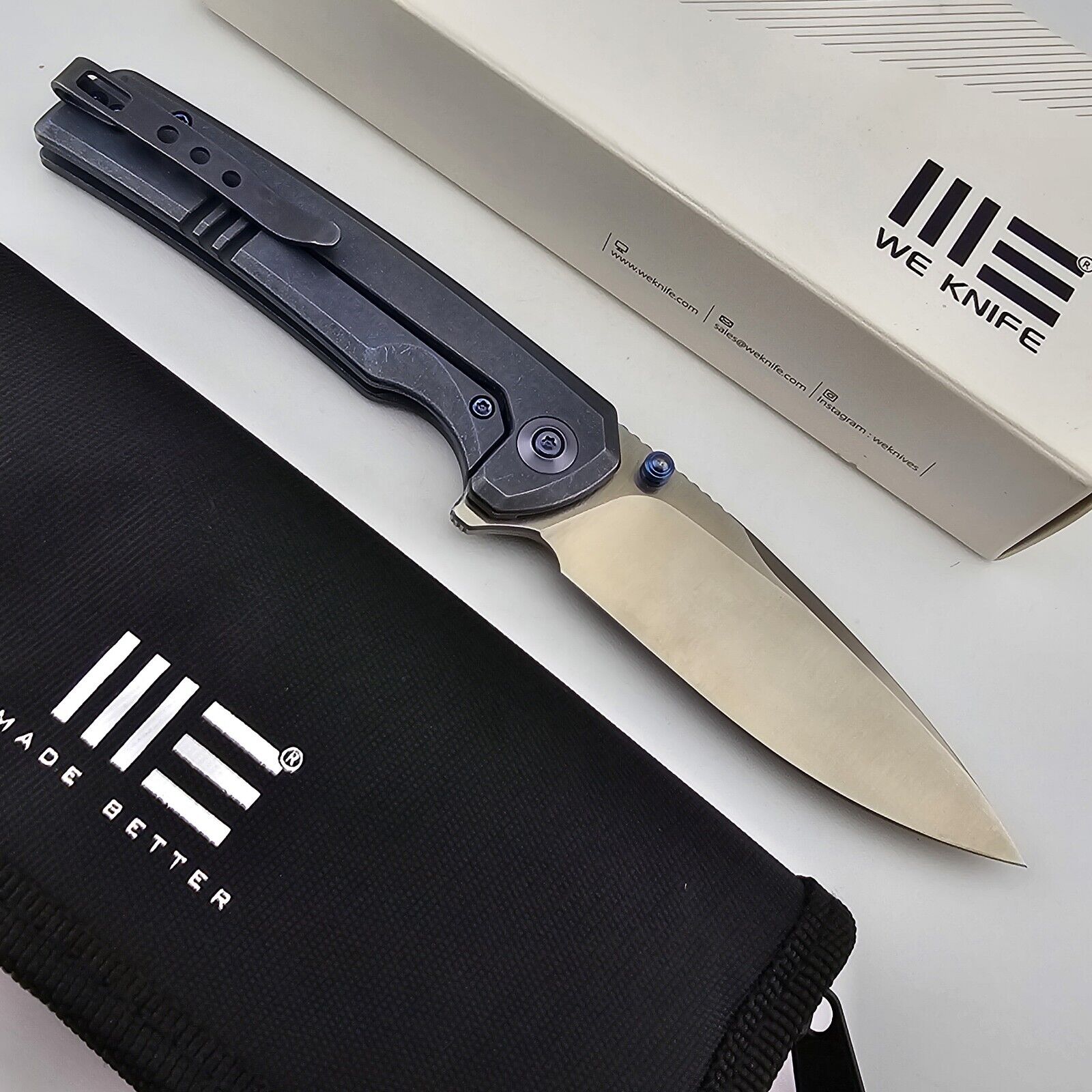 We Knife Co. Subjugator Folding Knife Blue Titanium Handle 20CV Blade WE21014C-3