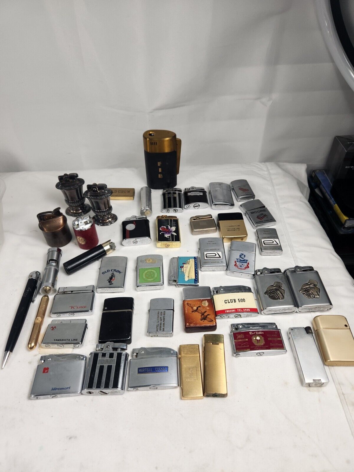 Vintage Lighter Lot Of 40 Ronson Continental Musical Lighters Etc Etc Sold As Is