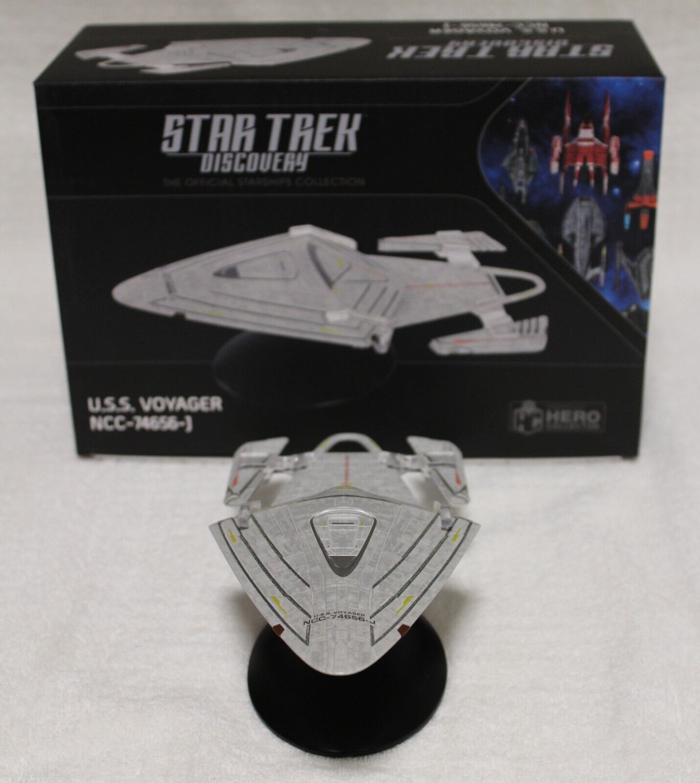 🆕Eaglemoss U.S.S. Voyager NCC-74656-J New in Box RARE Shipping from the USA