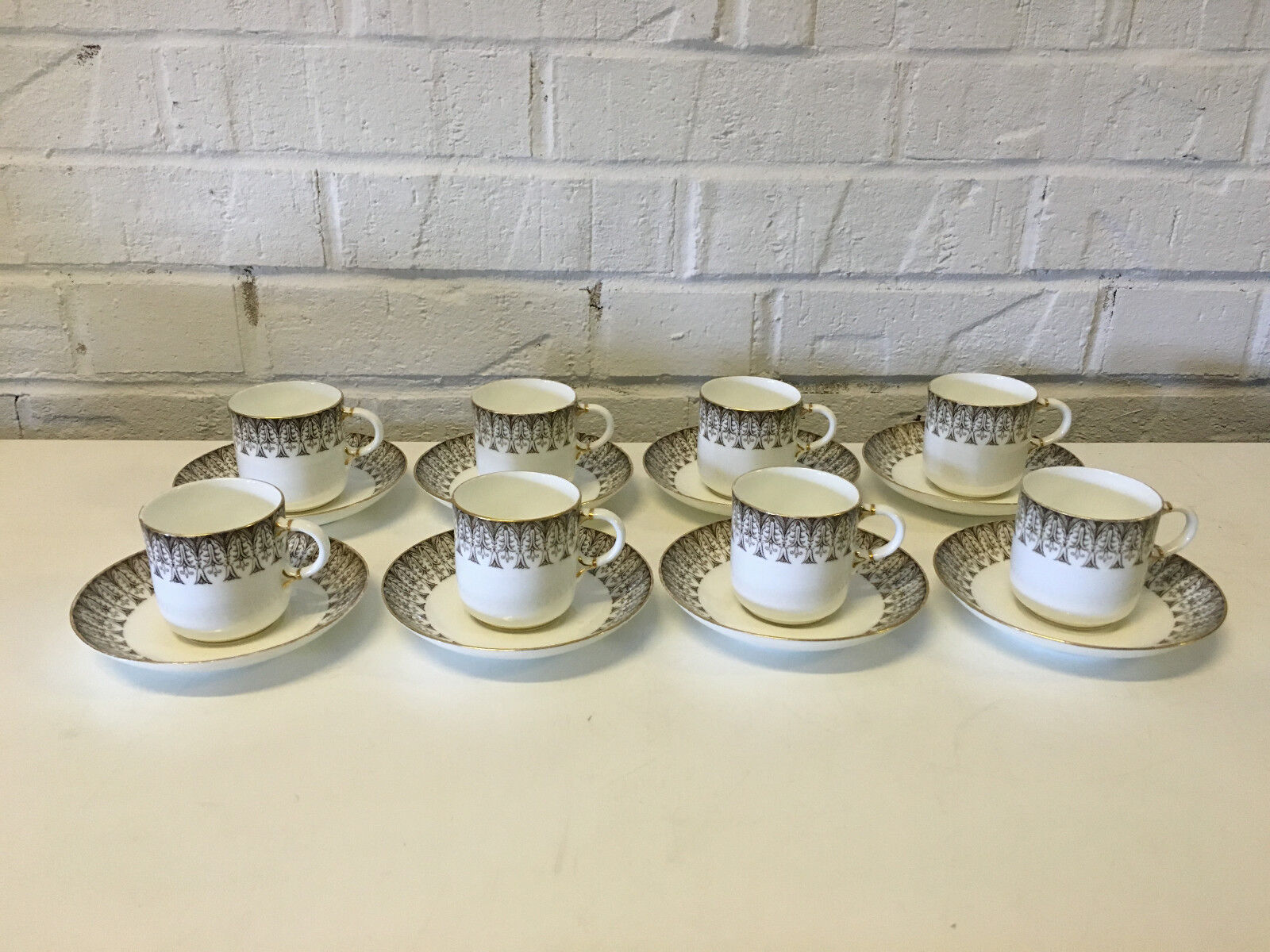 Antique Set of 8 George Grainger & Co Worcester England Porcelain Cups & Saucers
