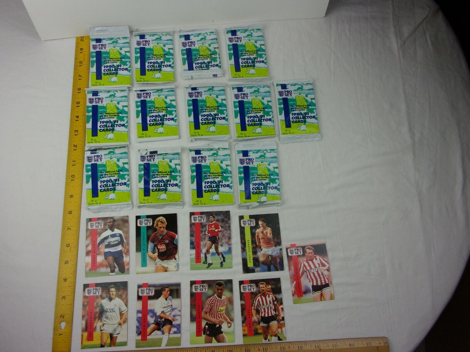 1990/91 Pro Set Soccer Futbol cards UK lot of 13 pack VINTAGE plus cards