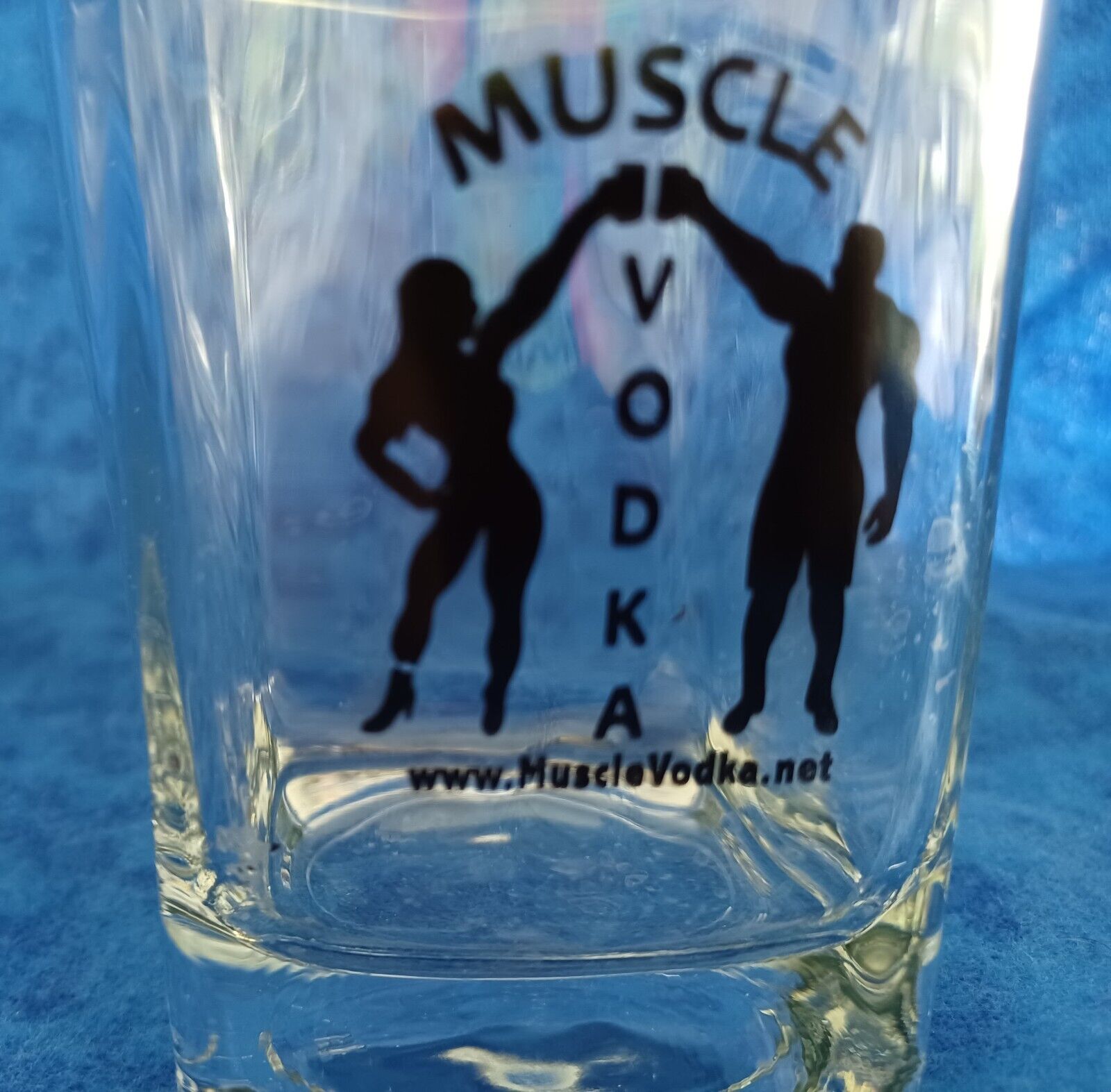Muscle Vodka Bar Glass 3\