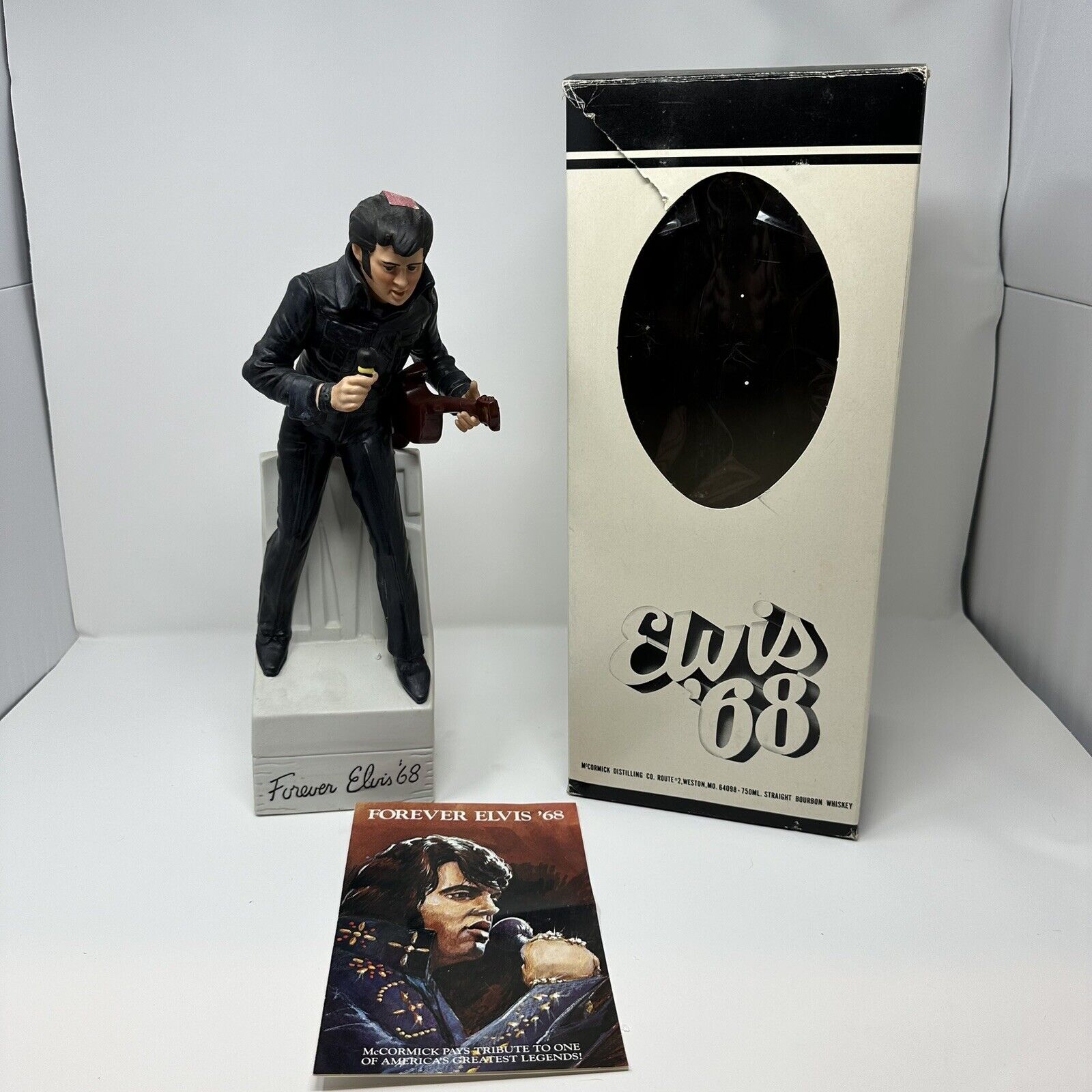 Elvis Presley McCormick 1977 Whiskey Decanter Music Box Forever Elvis \'68