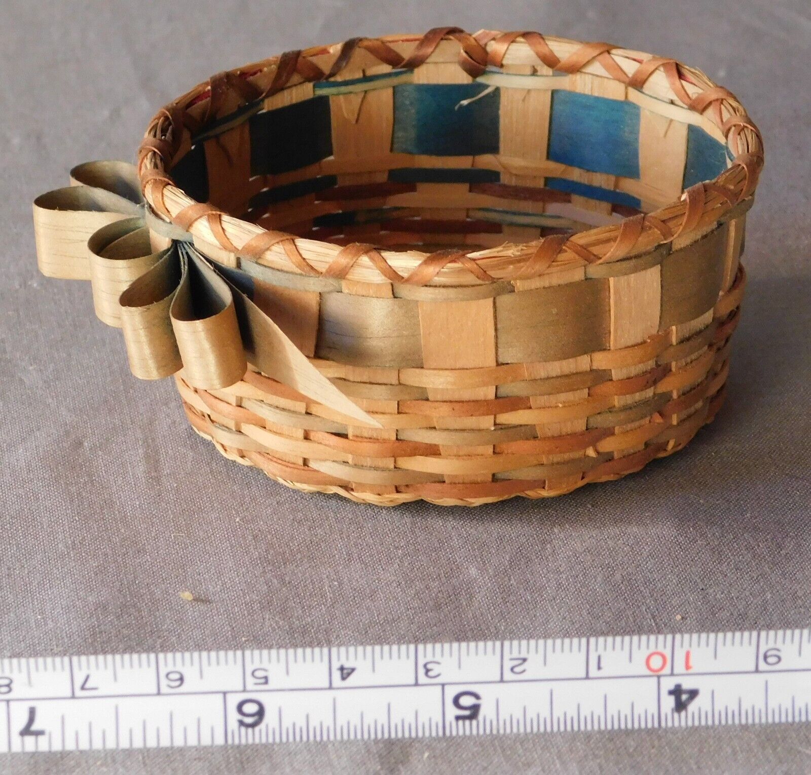Vintage Antique Native American basket Penobscot ash splint sweetgrass ribbon