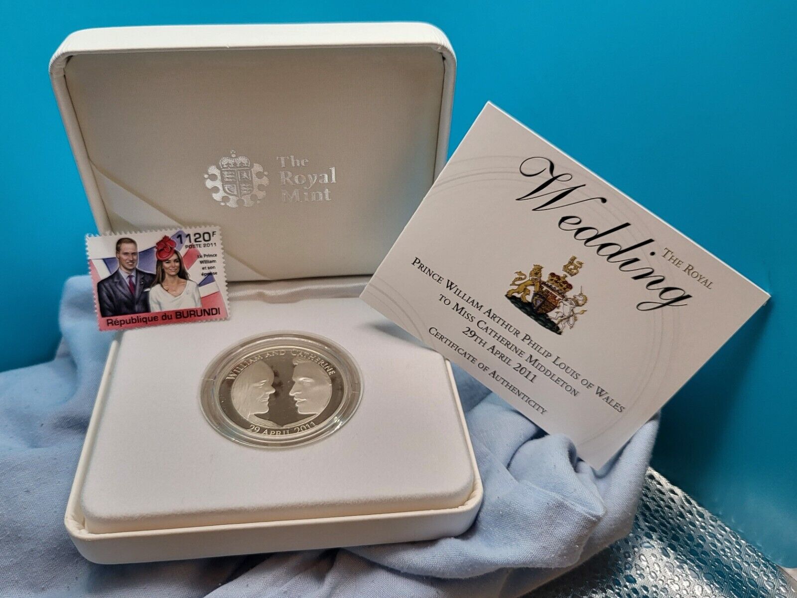 Kate Middleton Prince William Wedding Solid Silver Sterling Coin Proof Signed UK