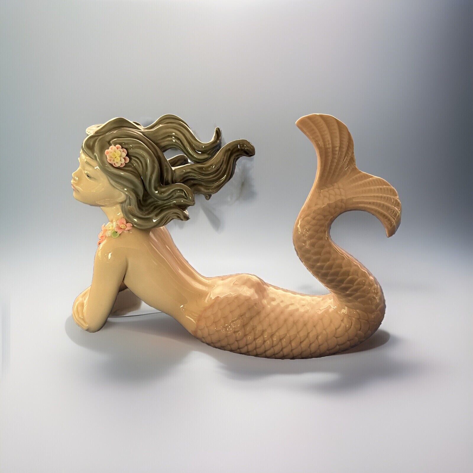 LLADRO 1414 Fantasy Mermaid Lying Down Sirena Figurine 1983 porcelain