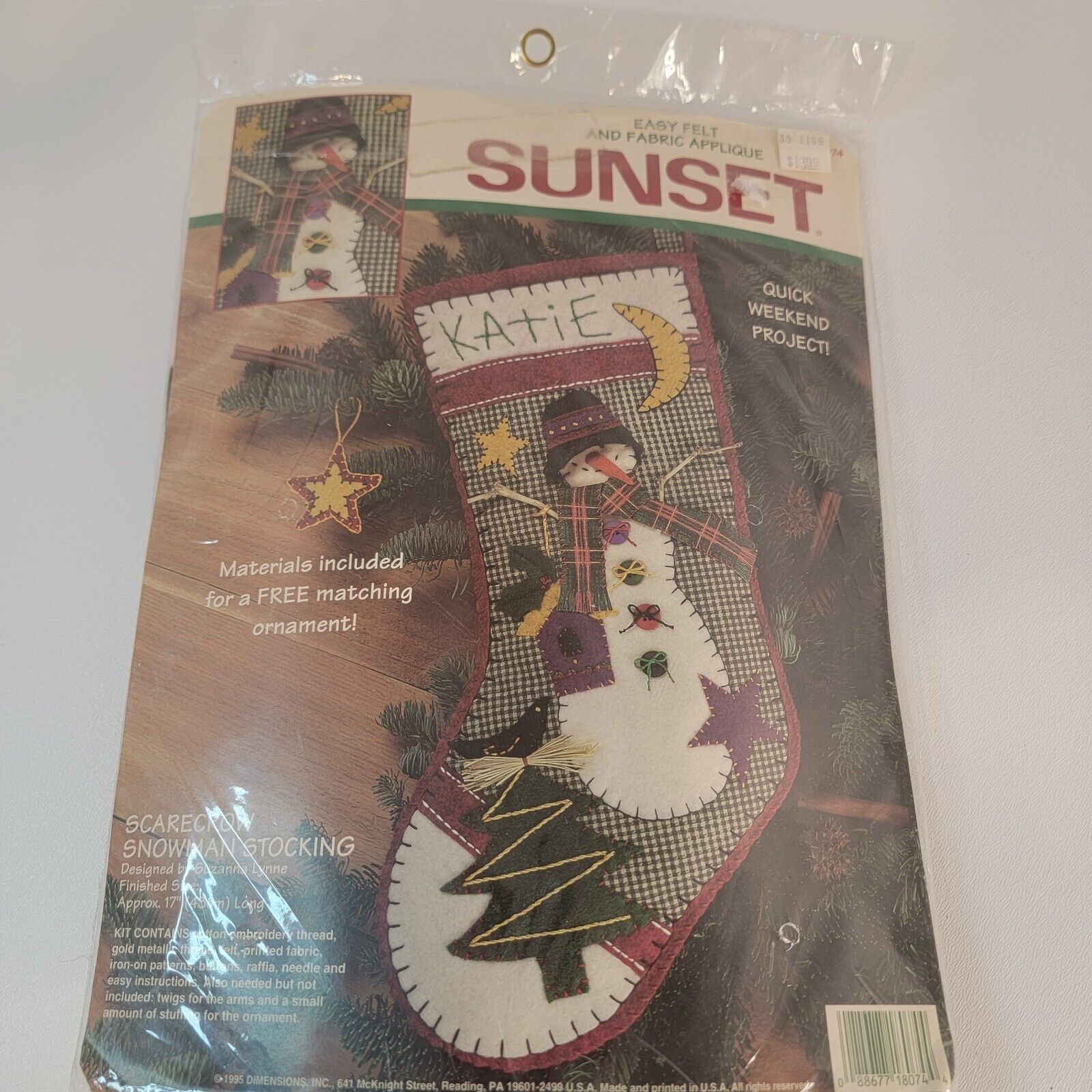 Christmas Sunset Scarecrow Snowman Stocking Felt Applique Kit 1995 Felt 18074