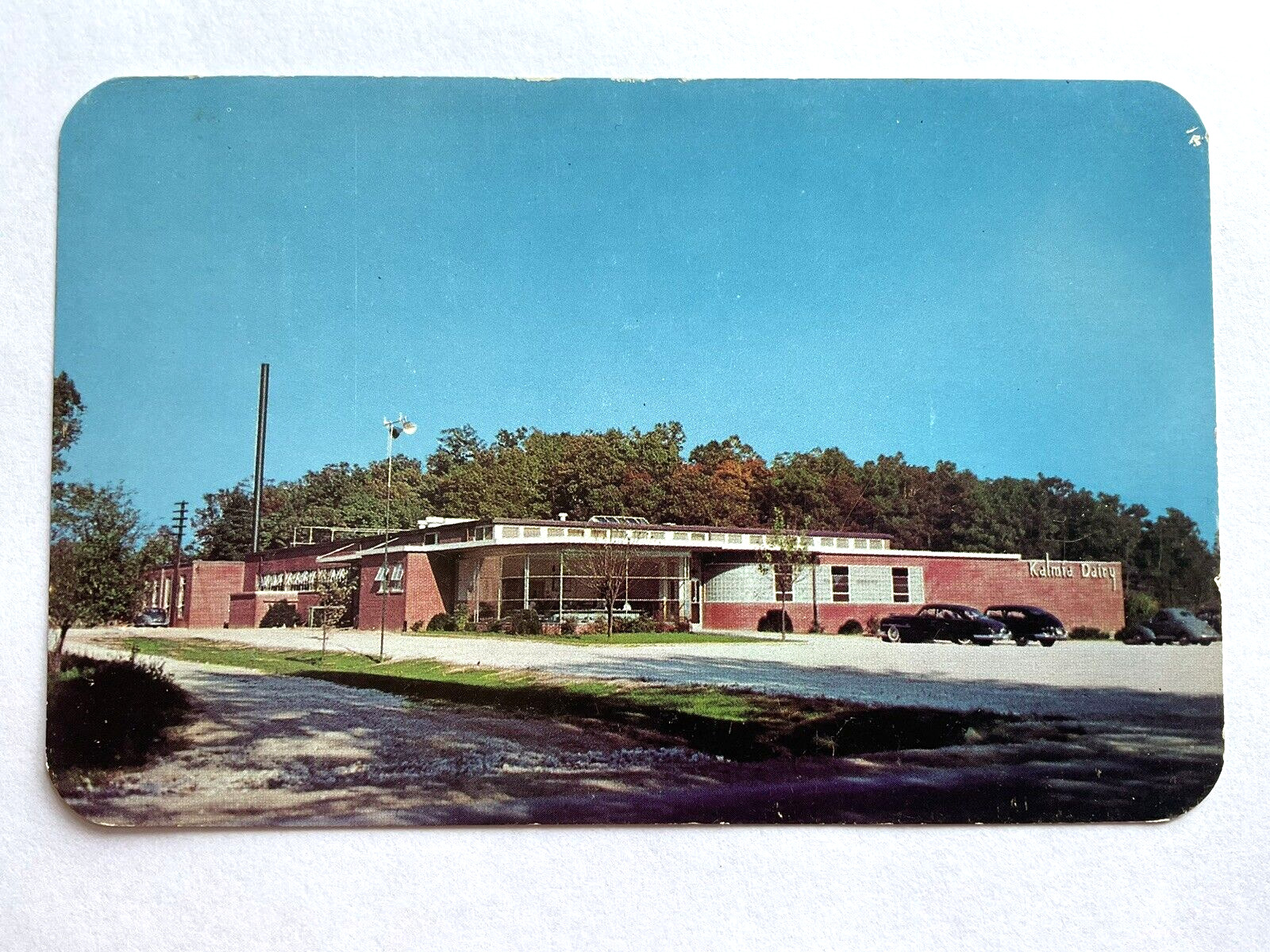 Hendersonville, North Carolina Postcard Kalmia Dairy, US 25