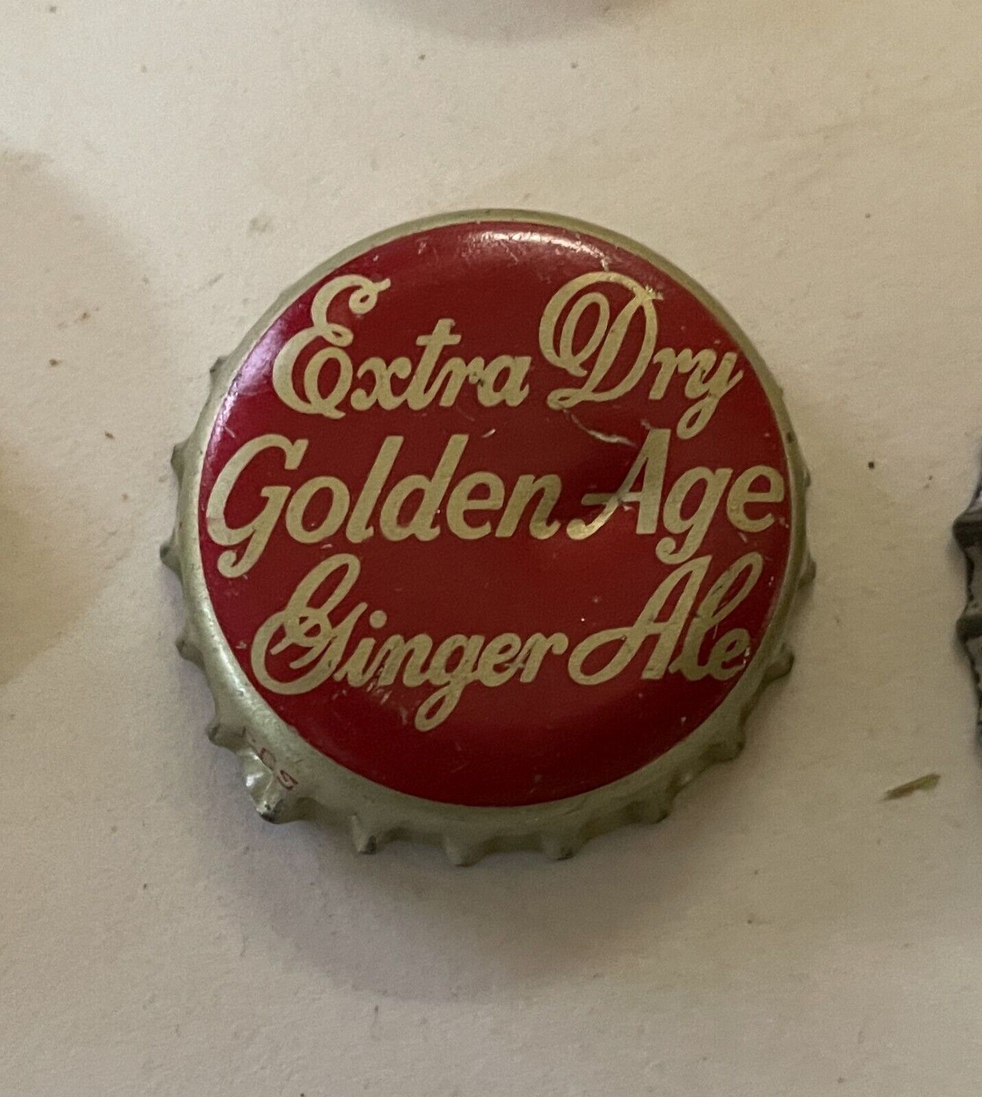 Extra Dry ginger ale SODA cork bottle cap crown top can acl flat YOUNGSTOWN OH