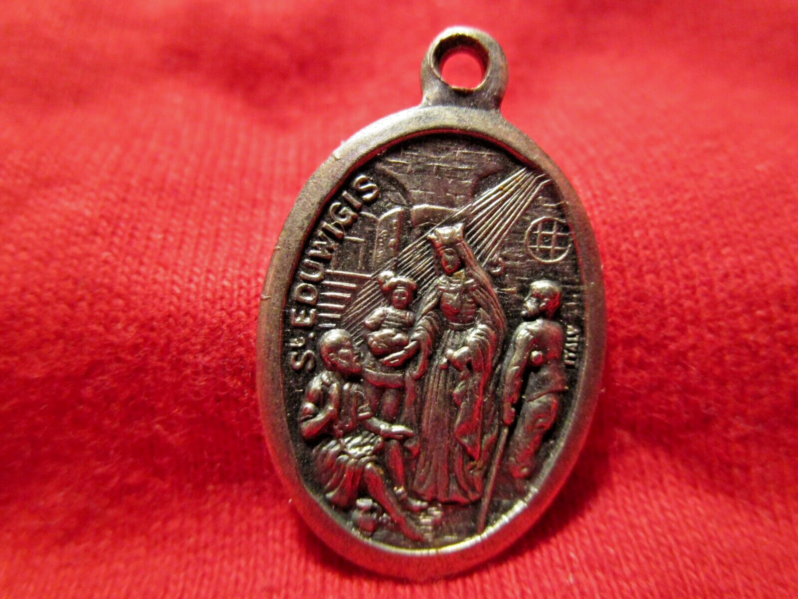 St Eduwigis Medal (aka Hedwig, Jadwiga) Polish Silesian Saint Silvertone 1\