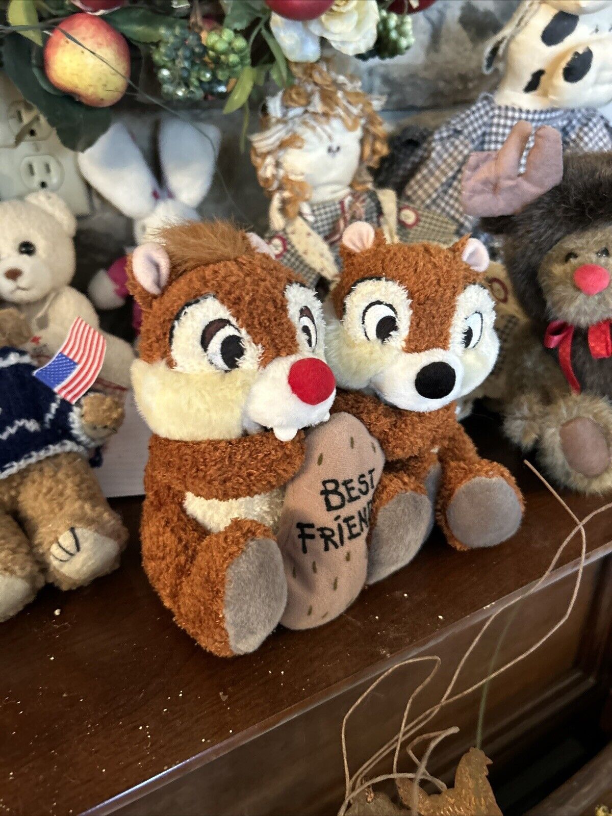 Disney Land Authentic Chip & Dale Plush Chipmunks Best Friends Stuffed Animal
