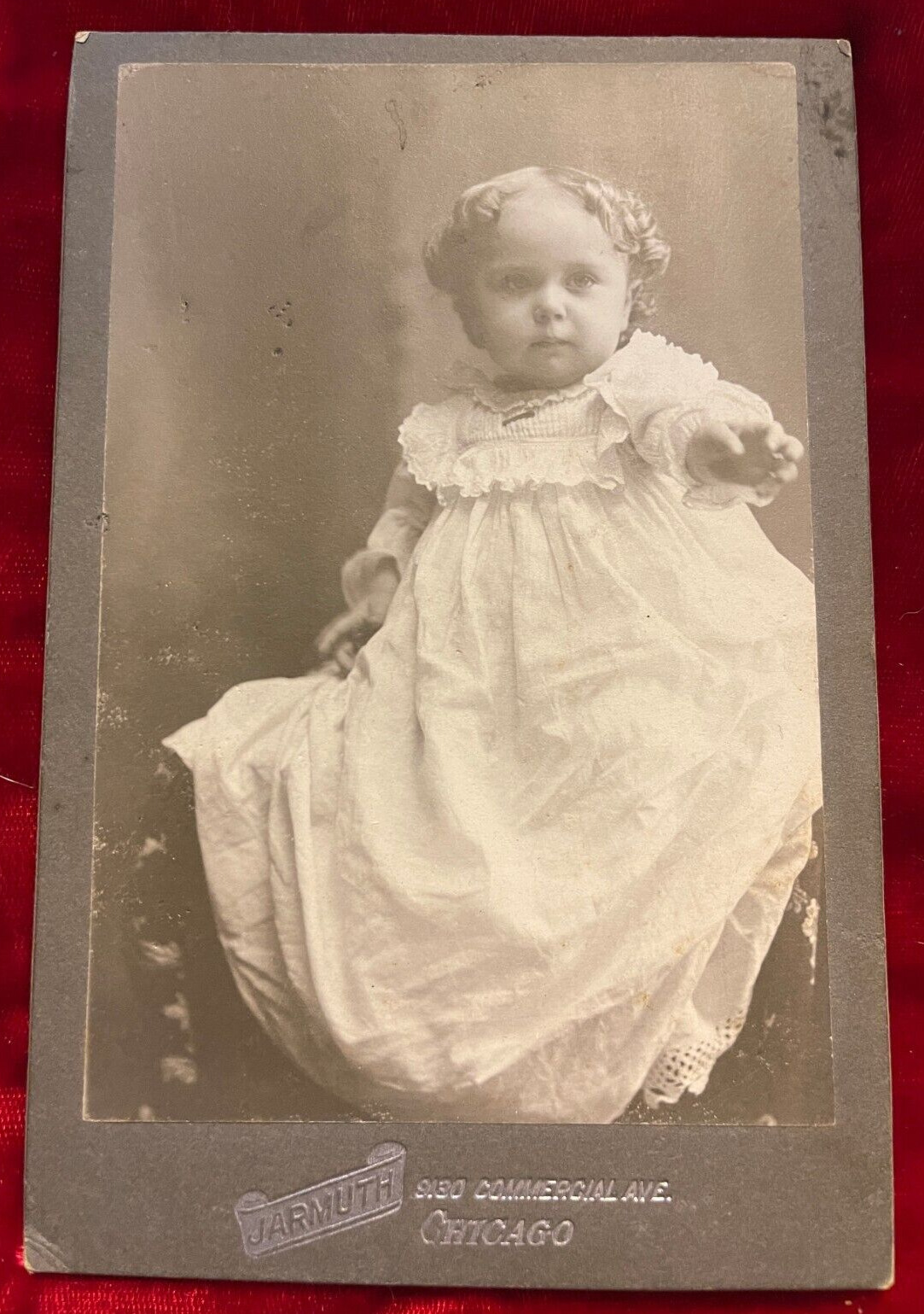RARE c.1880\'s CABINET CARD ADORABLE BABY REACHING OUT JARMUTH CHICAGO ILLINOIS