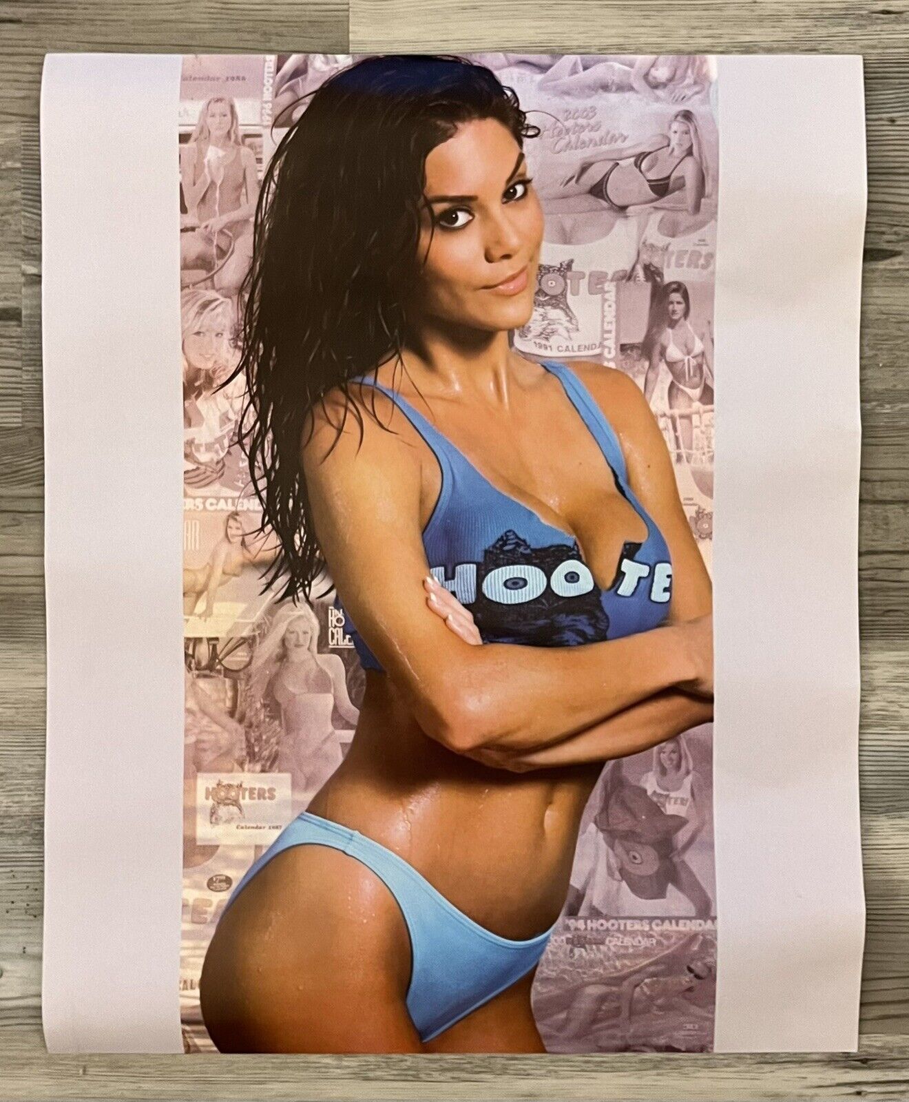 Hooters Girl Bikini Poster 20” x 16”