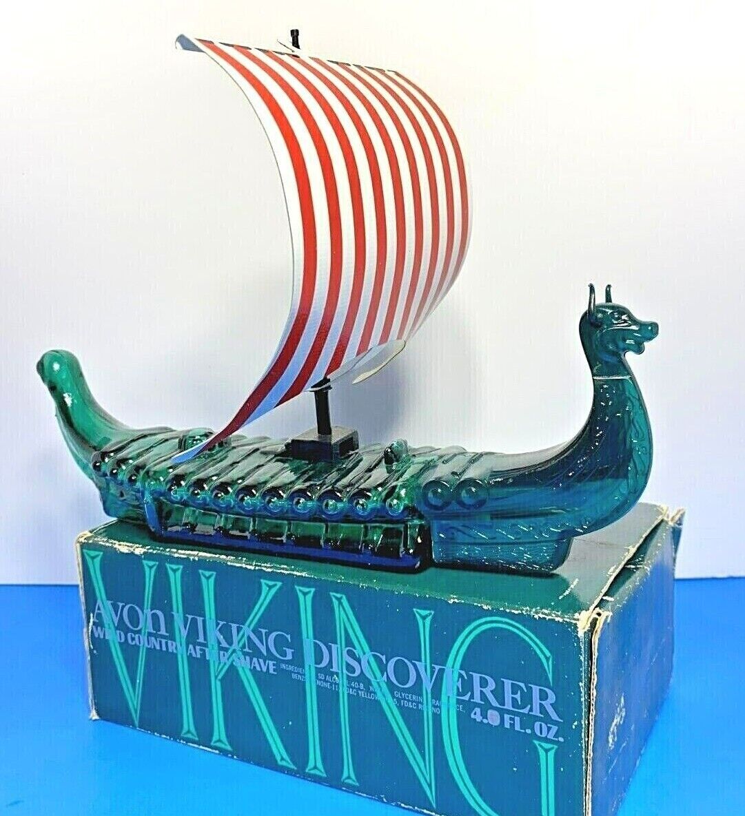 Vintage 1977 Avon Green Glass Viking Longboat After Shave Bottle w/ Box Norse