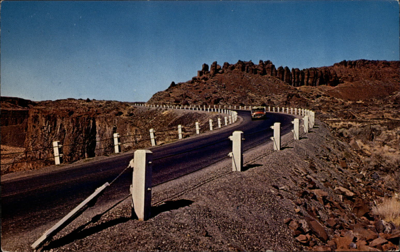 Washington Lava Rock formations Highway 10 ~ 1950-60s vintage postcard