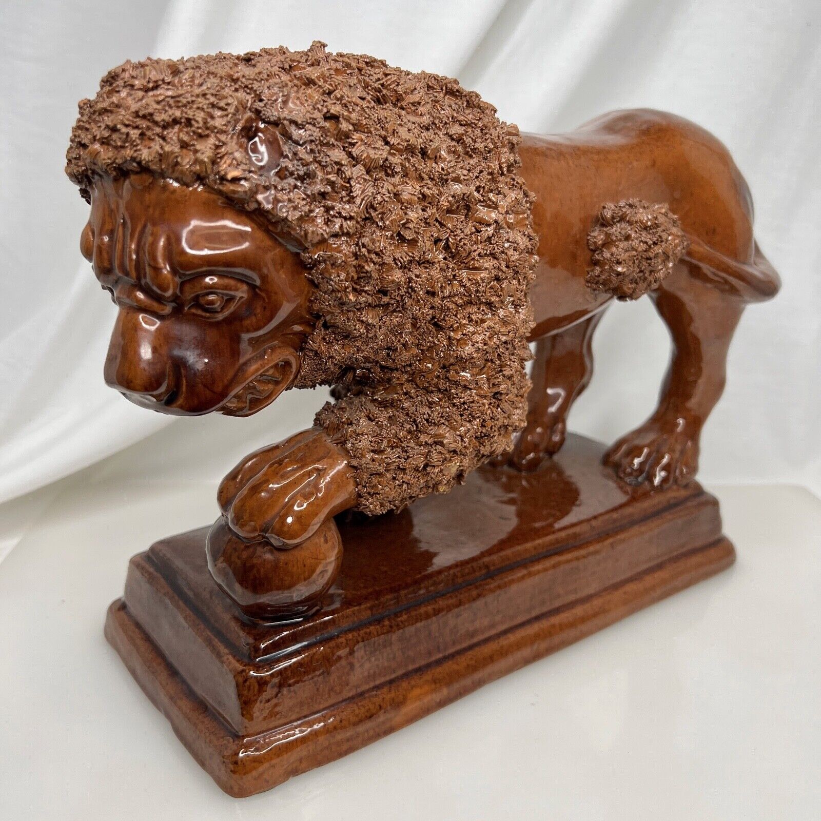 Large Mottahedeh Redware Terra Cotta Pottery Lion Statue - 90866