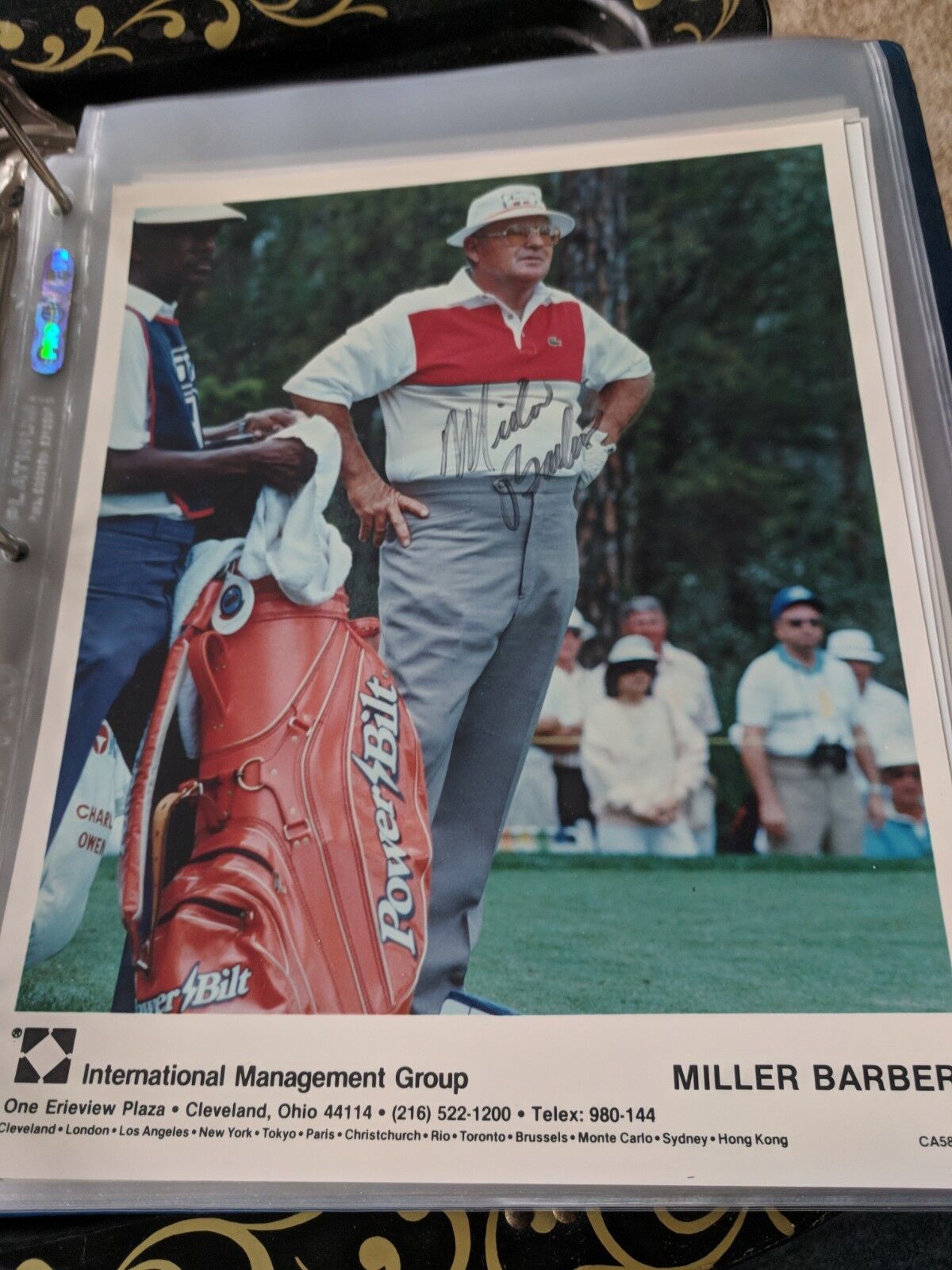 PGA GOLF LEGEND Miller Barber signed 8X10 Autograph