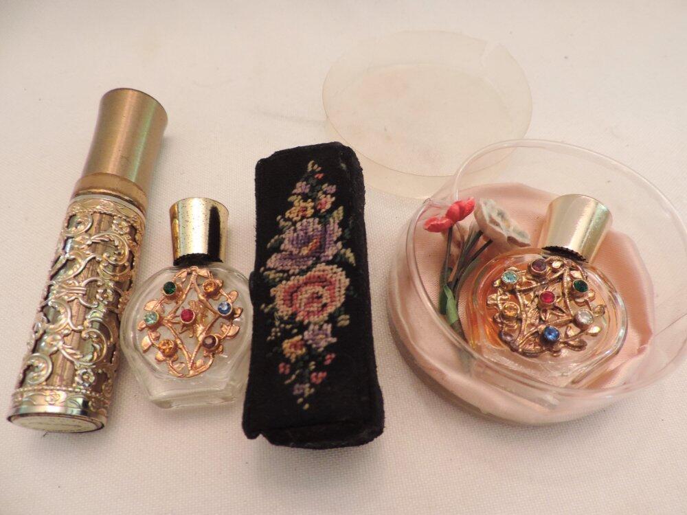 4 Pc Vintage Perfume Bottles Atomizers Petite Point Lipstick Case