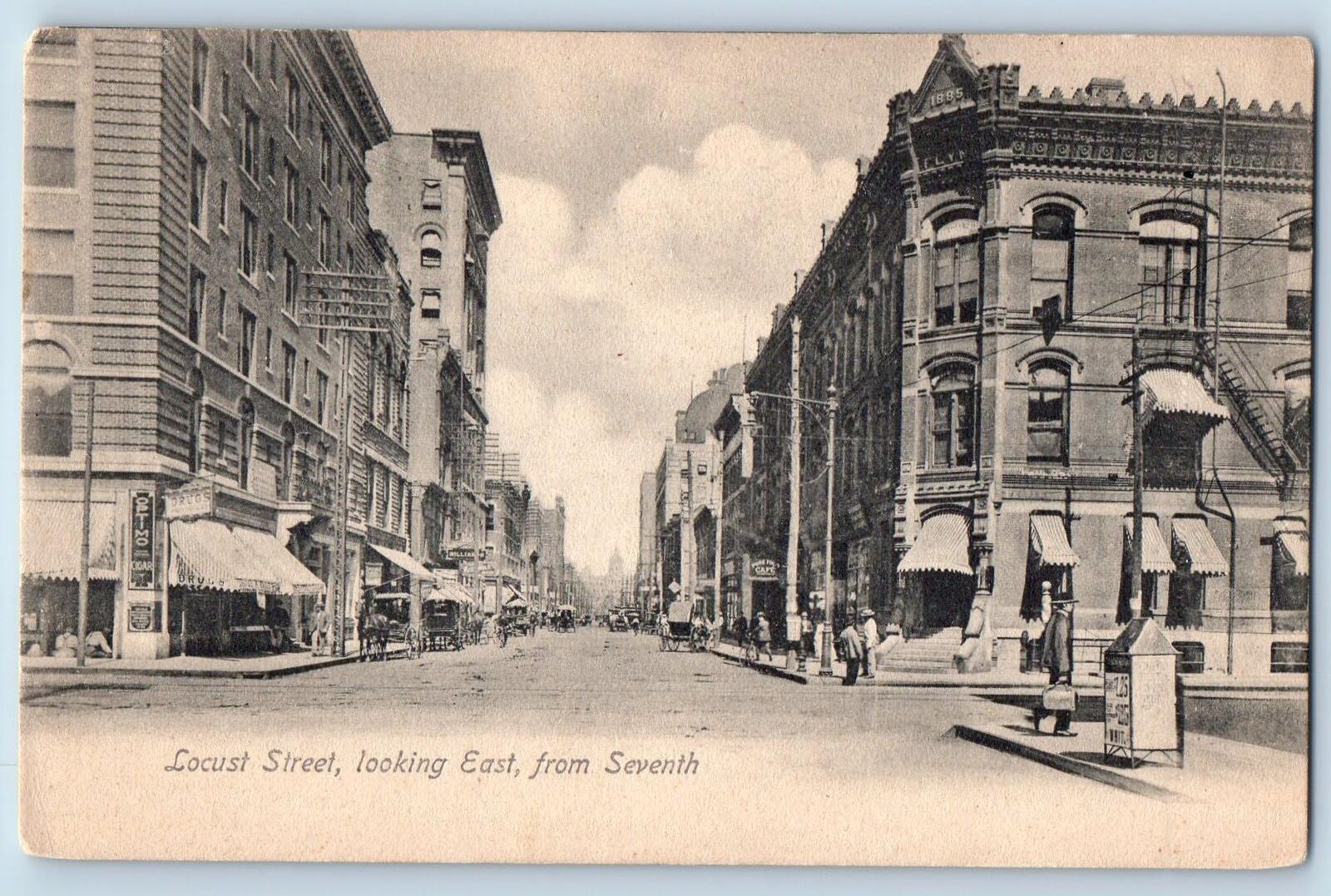 Des Moines Iowa IA Postcard Locust Street Looking East From Seventh Scene c1905s