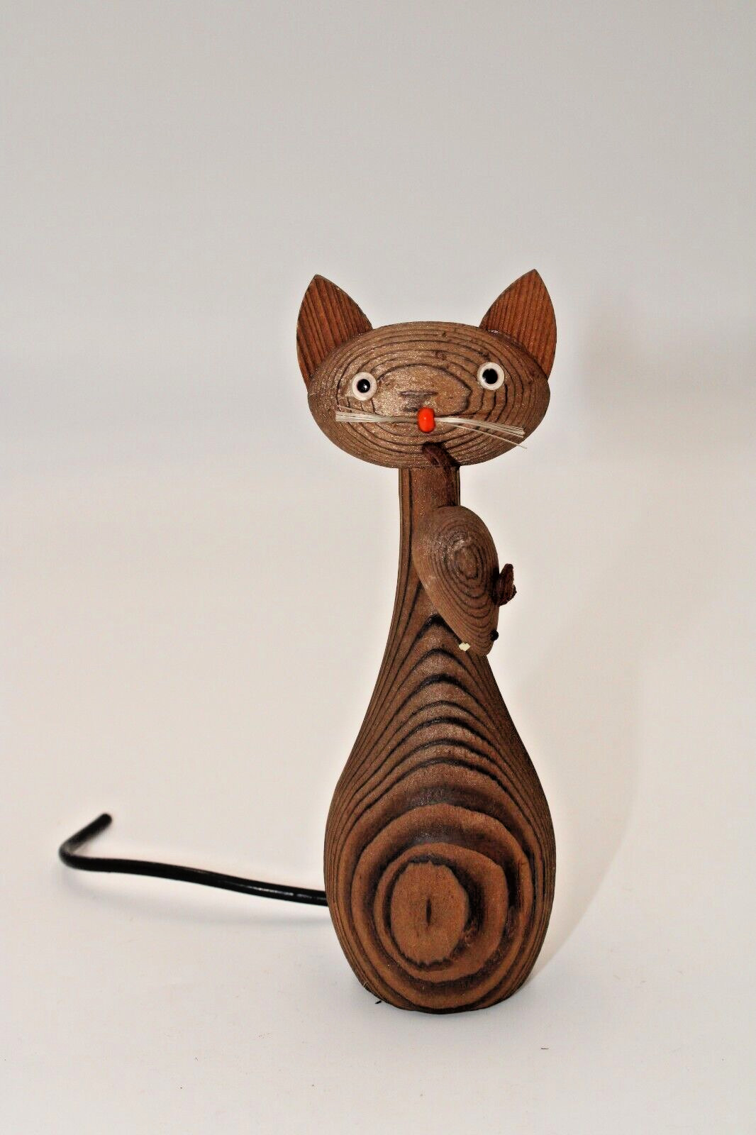 Vintage Japanese Carved Cryptomeria Cedar Wood Cat & Tiny Cedar Mouse